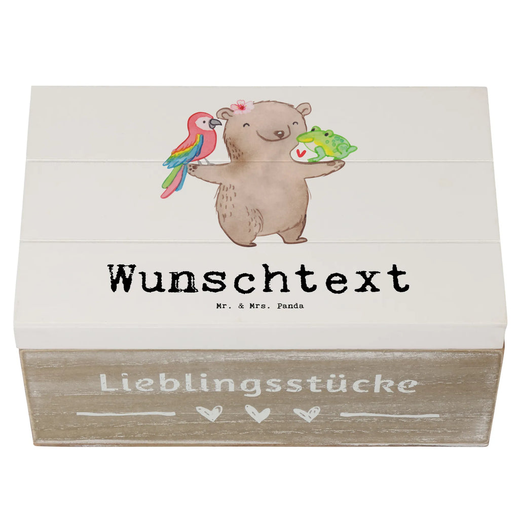 Personalisierte Holzkiste Tierpflegerin Herz Holzkiste mit Namen, Kiste mit Namen, Schatzkiste mit Namen, Truhe mit Namen, Schatulle mit Namen, Erinnerungsbox mit Namen, Erinnerungskiste, mit Namen, Dekokiste mit Namen, Aufbewahrungsbox mit Namen, Holzkiste Personalisiert, Kiste Personalisiert, Schatzkiste Personalisiert, Truhe Personalisiert, Schatulle Personalisiert, Erinnerungsbox Personalisiert, Erinnerungskiste Personalisiert, Dekokiste Personalisiert, Aufbewahrungsbox Personalisiert, Geschenkbox personalisiert, GEschenkdose personalisiert, Beruf, Ausbildung, Jubiläum, Abschied, Rente, Kollege, Kollegin, Geschenk, Schenken, Arbeitskollege, Mitarbeiter, Firma, Danke, Dankeschön