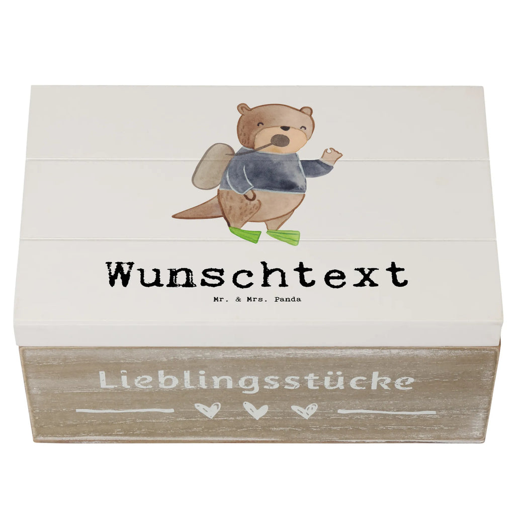 Personalisierte Holzkiste Taucher Herz Holzkiste mit Namen, Kiste mit Namen, Schatzkiste mit Namen, Truhe mit Namen, Schatulle mit Namen, Erinnerungsbox mit Namen, Erinnerungskiste, mit Namen, Dekokiste mit Namen, Aufbewahrungsbox mit Namen, Holzkiste Personalisiert, Kiste Personalisiert, Schatzkiste Personalisiert, Truhe Personalisiert, Schatulle Personalisiert, Erinnerungsbox Personalisiert, Erinnerungskiste Personalisiert, Dekokiste Personalisiert, Aufbewahrungsbox Personalisiert, Geschenkbox personalisiert, GEschenkdose personalisiert, Beruf, Ausbildung, Jubiläum, Abschied, Rente, Kollege, Kollegin, Geschenk, Schenken, Arbeitskollege, Mitarbeiter, Firma, Danke, Dankeschön