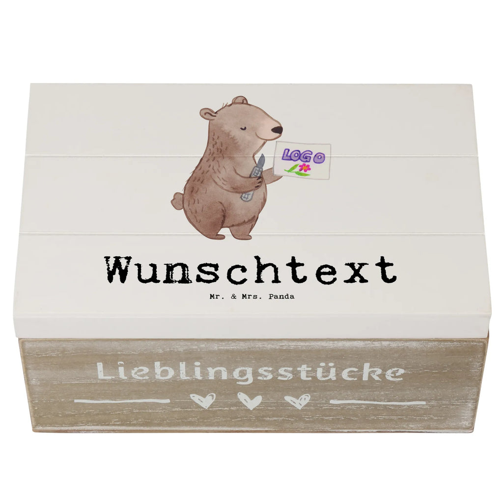 Personalisierte Holzkiste Werbetechniker mit Herz Holzkiste mit Namen, Kiste mit Namen, Schatzkiste mit Namen, Truhe mit Namen, Schatulle mit Namen, Erinnerungsbox mit Namen, Erinnerungskiste, mit Namen, Dekokiste mit Namen, Aufbewahrungsbox mit Namen, Holzkiste Personalisiert, Kiste Personalisiert, Schatzkiste Personalisiert, Truhe Personalisiert, Schatulle Personalisiert, Erinnerungsbox Personalisiert, Erinnerungskiste Personalisiert, Dekokiste Personalisiert, Aufbewahrungsbox Personalisiert, Geschenkbox personalisiert, GEschenkdose personalisiert, Beruf, Ausbildung, Jubiläum, Abschied, Rente, Kollege, Kollegin, Geschenk, Schenken, Arbeitskollege, Mitarbeiter, Firma, Danke, Dankeschön