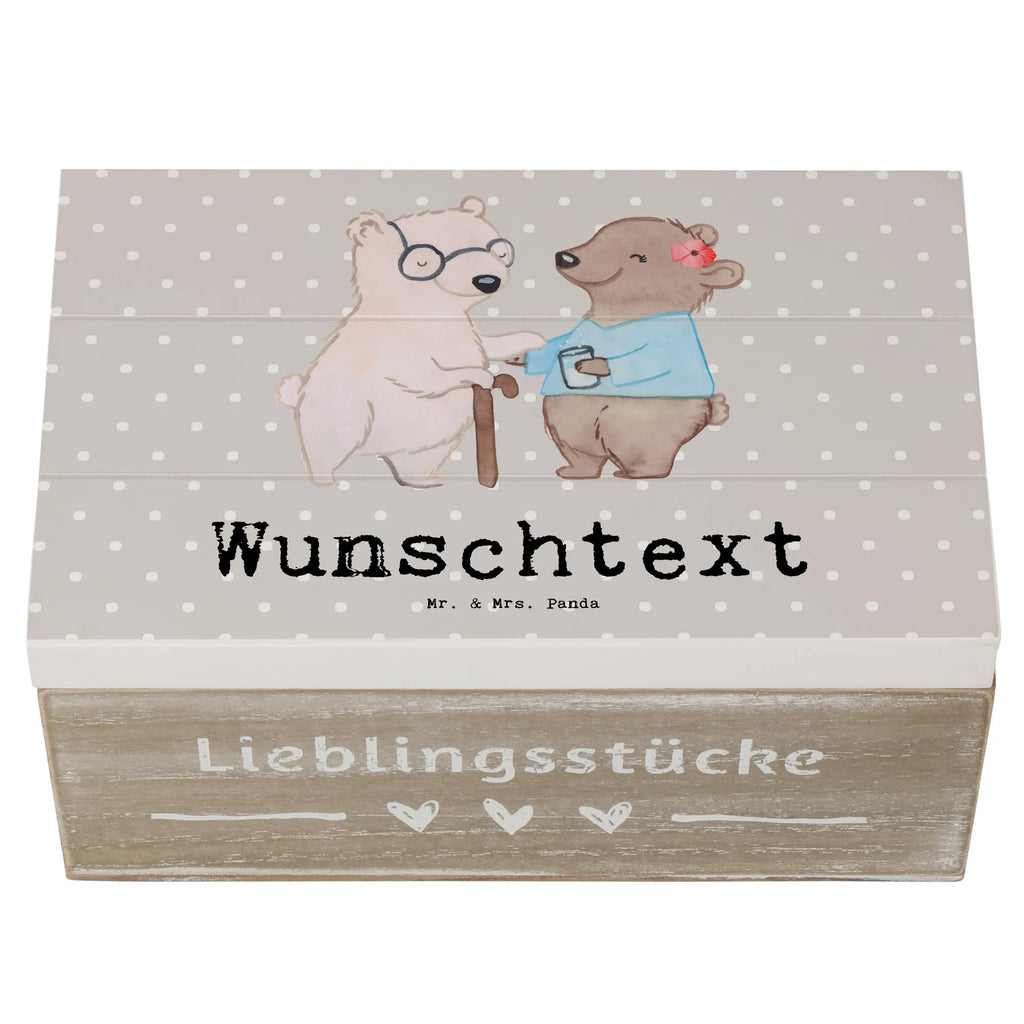 Personalisierte Holzkiste Altenpflegerin Herz Holzkiste mit Namen, Kiste mit Namen, Schatzkiste mit Namen, Truhe mit Namen, Schatulle mit Namen, Erinnerungsbox mit Namen, Erinnerungskiste, mit Namen, Dekokiste mit Namen, Aufbewahrungsbox mit Namen, Holzkiste Personalisiert, Kiste Personalisiert, Schatzkiste Personalisiert, Truhe Personalisiert, Schatulle Personalisiert, Erinnerungsbox Personalisiert, Erinnerungskiste Personalisiert, Dekokiste Personalisiert, Aufbewahrungsbox Personalisiert, Geschenkbox personalisiert, GEschenkdose personalisiert, Beruf, Ausbildung, Jubiläum, Abschied, Rente, Kollege, Kollegin, Geschenk, Schenken, Arbeitskollege, Mitarbeiter, Firma, Danke, Dankeschön, Altenpflegerin, Pflegerin, Altenheim Eröffnung