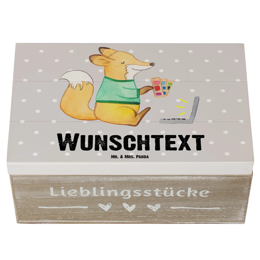 Personalisierte Holzkiste Grafiker mit Herz Holzkiste mit Namen, Kiste mit Namen, Schatzkiste mit Namen, Truhe mit Namen, Schatulle mit Namen, Erinnerungsbox mit Namen, Erinnerungskiste, mit Namen, Dekokiste mit Namen, Aufbewahrungsbox mit Namen, Holzkiste Personalisiert, Kiste Personalisiert, Schatzkiste Personalisiert, Truhe Personalisiert, Schatulle Personalisiert, Erinnerungsbox Personalisiert, Erinnerungskiste Personalisiert, Dekokiste Personalisiert, Aufbewahrungsbox Personalisiert, Geschenkbox personalisiert, GEschenkdose personalisiert, Beruf, Ausbildung, Jubiläum, Abschied, Rente, Kollege, Kollegin, Geschenk, Schenken, Arbeitskollege, Mitarbeiter, Firma, Danke, Dankeschön, Grafiker, Designer, Mediengestalter, Grafikdesigner