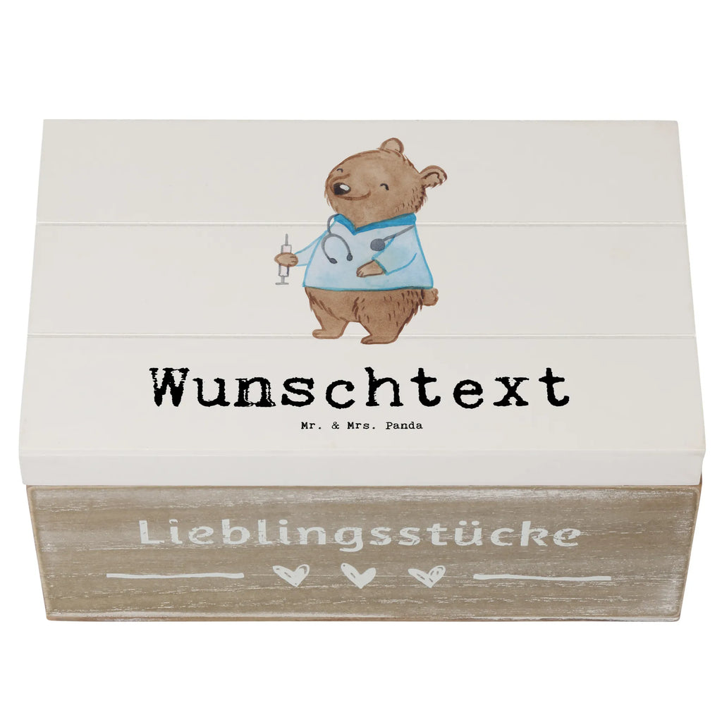 Personalisierte Holzkiste Anästhesist mit Herz Holzkiste mit Namen, Kiste mit Namen, Schatzkiste mit Namen, Truhe mit Namen, Schatulle mit Namen, Erinnerungsbox mit Namen, Erinnerungskiste, mit Namen, Dekokiste mit Namen, Aufbewahrungsbox mit Namen, Holzkiste Personalisiert, Kiste Personalisiert, Schatzkiste Personalisiert, Truhe Personalisiert, Schatulle Personalisiert, Erinnerungsbox Personalisiert, Erinnerungskiste Personalisiert, Dekokiste Personalisiert, Aufbewahrungsbox Personalisiert, Geschenkbox personalisiert, GEschenkdose personalisiert, Beruf, Ausbildung, Jubiläum, Abschied, Rente, Kollege, Kollegin, Geschenk, Schenken, Arbeitskollege, Mitarbeiter, Firma, Danke, Dankeschön, Anästhesist, Narkosearzt, Anästhesie, Krankenhaus, Studium