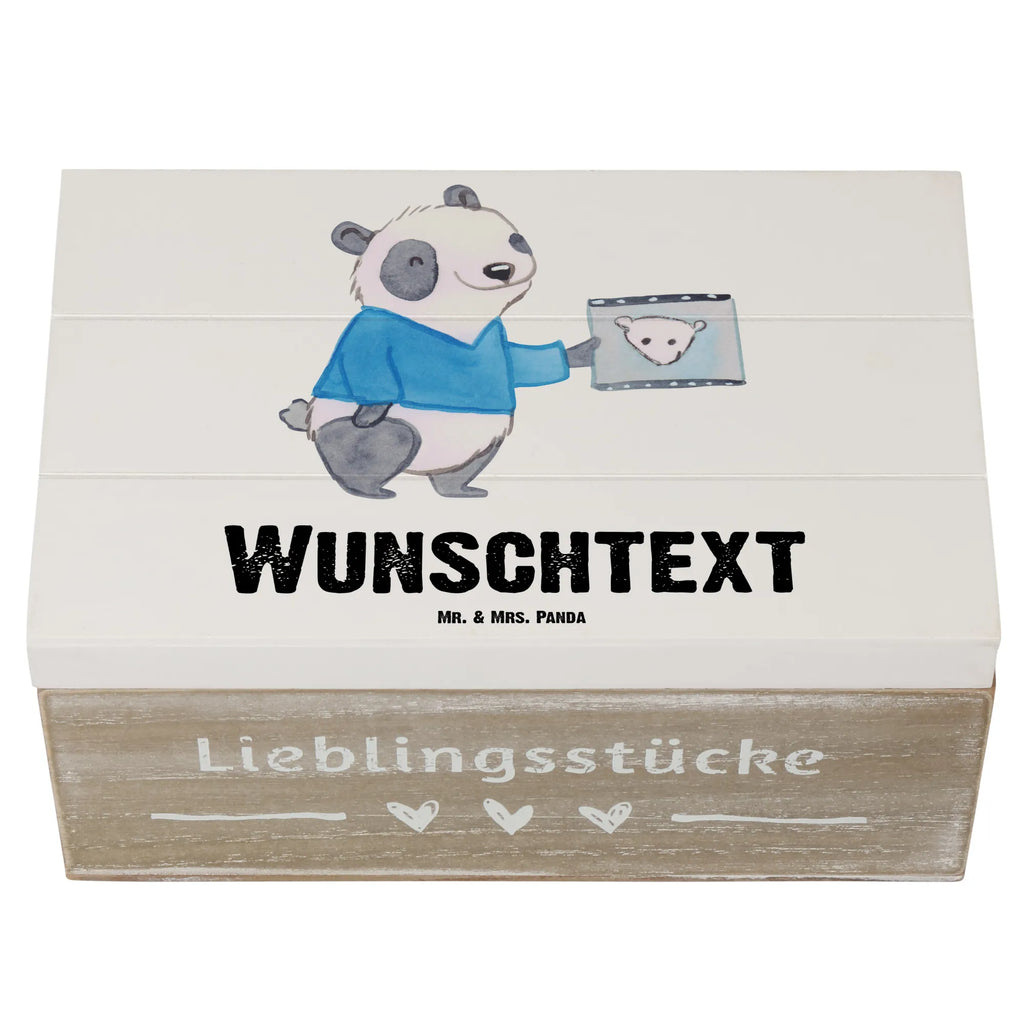 Personalisierte Holzkiste Kieferorthopäde mit Herz Holzkiste mit Namen, Kiste mit Namen, Schatzkiste mit Namen, Truhe mit Namen, Schatulle mit Namen, Erinnerungsbox mit Namen, Erinnerungskiste, mit Namen, Dekokiste mit Namen, Aufbewahrungsbox mit Namen, Holzkiste Personalisiert, Kiste Personalisiert, Schatzkiste Personalisiert, Truhe Personalisiert, Schatulle Personalisiert, Erinnerungsbox Personalisiert, Erinnerungskiste Personalisiert, Dekokiste Personalisiert, Aufbewahrungsbox Personalisiert, Geschenkbox personalisiert, GEschenkdose personalisiert, Beruf, Ausbildung, Jubiläum, Abschied, Rente, Kollege, Kollegin, Geschenk, Schenken, Arbeitskollege, Mitarbeiter, Firma, Danke, Dankeschön