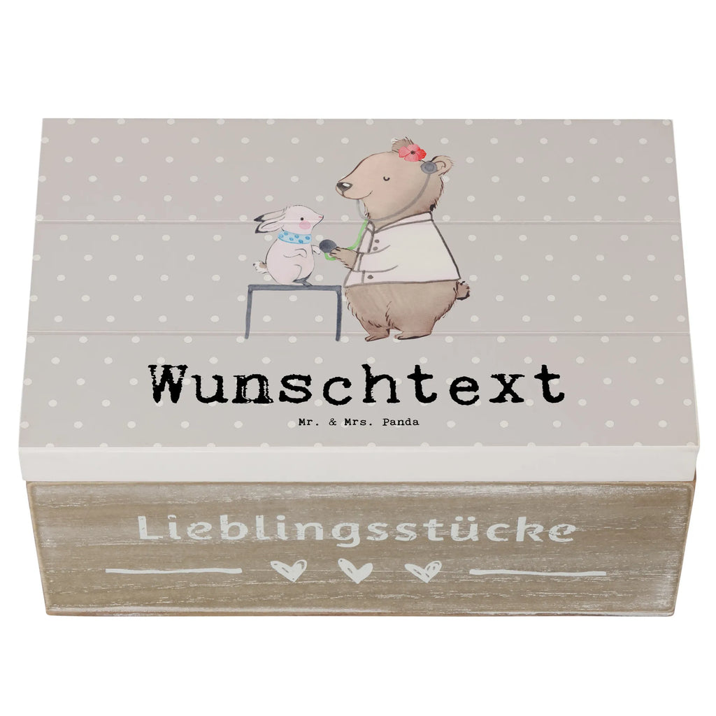 Personalisierte Holzkiste Tierheilpraktikerin Herz Holzkiste mit Namen, Kiste mit Namen, Schatzkiste mit Namen, Truhe mit Namen, Schatulle mit Namen, Erinnerungsbox mit Namen, Erinnerungskiste, mit Namen, Dekokiste mit Namen, Aufbewahrungsbox mit Namen, Holzkiste Personalisiert, Kiste Personalisiert, Schatzkiste Personalisiert, Truhe Personalisiert, Schatulle Personalisiert, Erinnerungsbox Personalisiert, Erinnerungskiste Personalisiert, Dekokiste Personalisiert, Aufbewahrungsbox Personalisiert, Geschenkbox personalisiert, GEschenkdose personalisiert, Beruf, Ausbildung, Jubiläum, Abschied, Rente, Kollege, Kollegin, Geschenk, Schenken, Arbeitskollege, Mitarbeiter, Firma, Danke, Dankeschön