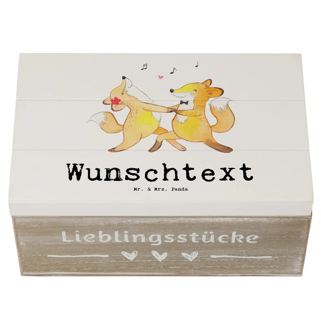 Personalisierte Holzkiste Füchse Salsa tanzen Holzkiste mit Namen, Kiste mit Namen, Schatzkiste mit Namen, Truhe mit Namen, Schatulle mit Namen, Erinnerungsbox mit Namen, Erinnerungskiste, mit Namen, Dekokiste mit Namen, Aufbewahrungsbox mit Namen, Holzkiste Personalisiert, Kiste Personalisiert, Schatzkiste Personalisiert, Truhe Personalisiert, Schatulle Personalisiert, Erinnerungsbox Personalisiert, Erinnerungskiste Personalisiert, Dekokiste Personalisiert, Aufbewahrungsbox Personalisiert, Geschenkbox personalisiert, GEschenkdose personalisiert, Geschenk, Sport, Sportart, Hobby, Schenken, Danke, Dankeschön, Auszeichnung, Gewinn, Sportler, Salsa tanzen, Tanzschule, Tanzen, Tanzkurs