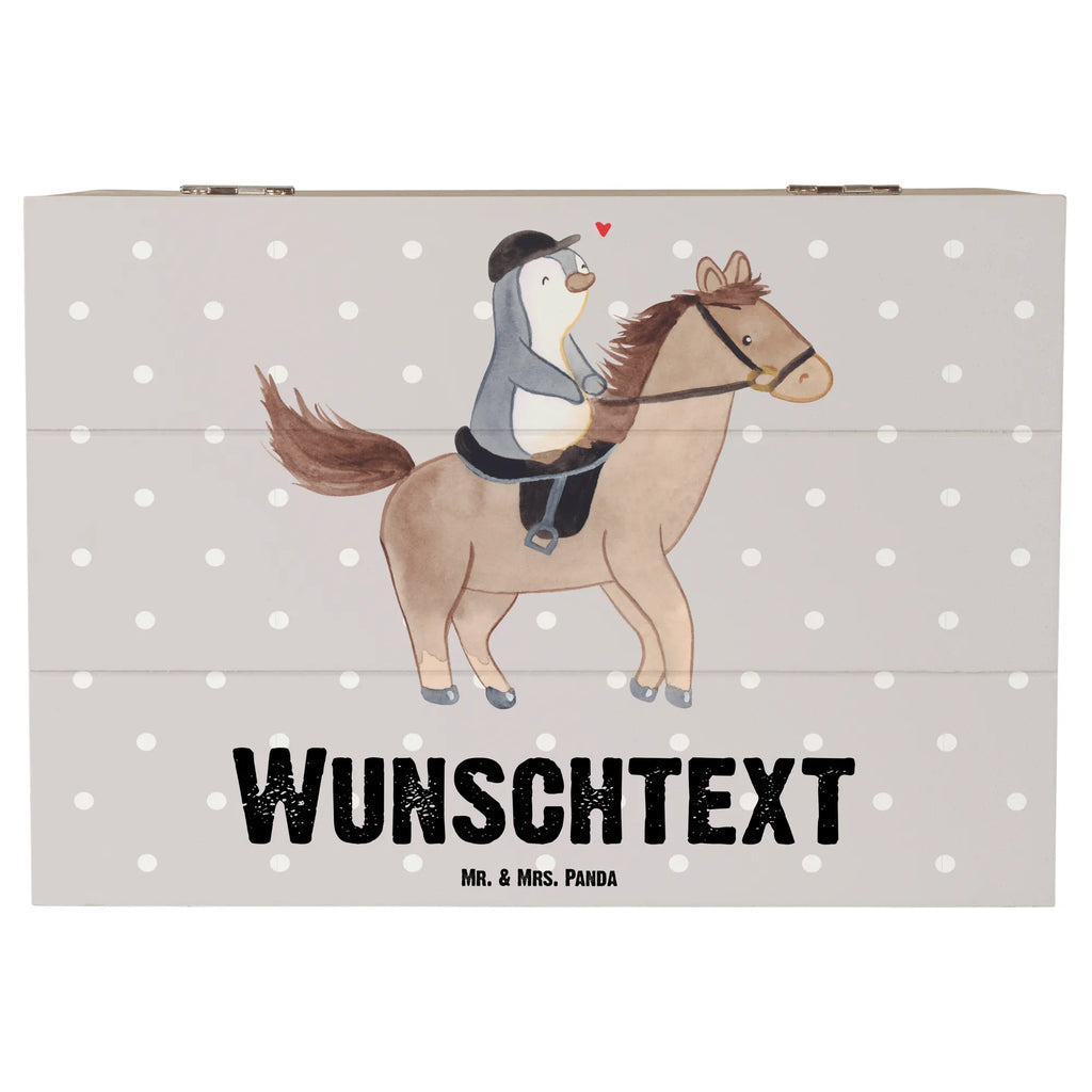 Personalisierte Holzkiste Pferd Reiten Holzkiste mit Namen, Kiste mit Namen, Schatzkiste mit Namen, Truhe mit Namen, Schatulle mit Namen, Erinnerungsbox mit Namen, Erinnerungskiste, mit Namen, Dekokiste mit Namen, Aufbewahrungsbox mit Namen, Holzkiste Personalisiert, Kiste Personalisiert, Schatzkiste Personalisiert, Truhe Personalisiert, Schatulle Personalisiert, Erinnerungsbox Personalisiert, Erinnerungskiste Personalisiert, Dekokiste Personalisiert, Aufbewahrungsbox Personalisiert, Geschenkbox personalisiert, GEschenkdose personalisiert, Geschenk, Sport, Sportart, Hobby, Schenken, Danke, Dankeschön, Auszeichnung, Gewinn, Sportler, Reiten, Reitsport, Reitverein, Reitstall, Pferde