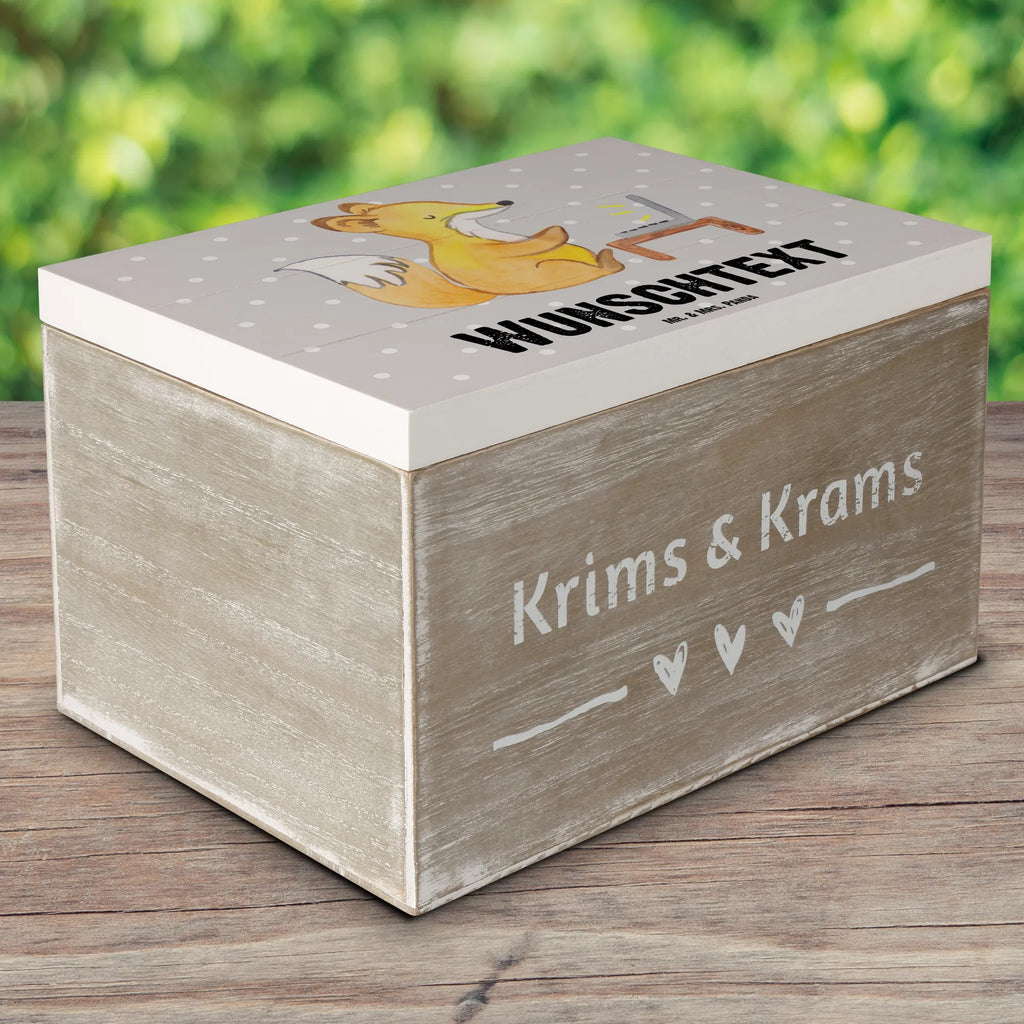 Personalisierte Holzkiste Fuchs Bester Sitznachbar der Welt Holzkiste mit Namen, Kiste mit Namen, Schatzkiste mit Namen, Truhe mit Namen, Schatulle mit Namen, Erinnerungsbox mit Namen, Erinnerungskiste, mit Namen, Dekokiste mit Namen, Aufbewahrungsbox mit Namen, Holzkiste Personalisiert, Kiste Personalisiert, Schatzkiste Personalisiert, Truhe Personalisiert, Schatulle Personalisiert, Erinnerungsbox Personalisiert, Erinnerungskiste Personalisiert, Dekokiste Personalisiert, Aufbewahrungsbox Personalisiert, Geschenkbox personalisiert, GEschenkdose personalisiert, für, Dankeschön, Geschenk, Schenken, Geburtstag, Geburtstagsgeschenk, Geschenkidee, Danke, Bedanken, Mitbringsel, Freude machen, Geschenktipp, Sitznachbar, Stuhlnachbar, Nachbar, Uni, Universität, Seminar, Kommilitone, Tischnachbar, Schule, Mitschüler, Mitstudent, Hochschule