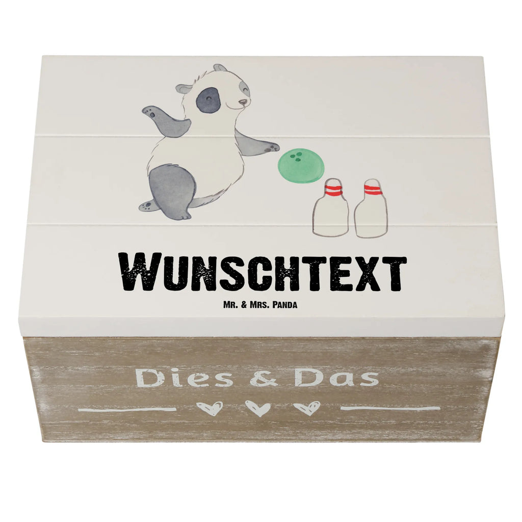 Personalisierte Holzkiste Panda Bowling Holzkiste mit Namen, Kiste mit Namen, Schatzkiste mit Namen, Truhe mit Namen, Schatulle mit Namen, Erinnerungsbox mit Namen, Erinnerungskiste, mit Namen, Dekokiste mit Namen, Aufbewahrungsbox mit Namen, Holzkiste Personalisiert, Kiste Personalisiert, Schatzkiste Personalisiert, Truhe Personalisiert, Schatulle Personalisiert, Erinnerungsbox Personalisiert, Erinnerungskiste Personalisiert, Dekokiste Personalisiert, Aufbewahrungsbox Personalisiert, Geschenkbox personalisiert, GEschenkdose personalisiert, Geschenk, Sport, Sportart, Hobby, Schenken, Danke, Dankeschön, Auszeichnung, Gewinn, Sportler, Bowling, Bowlen gehen, Bowling Center, Bowlingbahn, Kegelbahn, Kegelausflug, Bowlingausflug, Bowlingparty