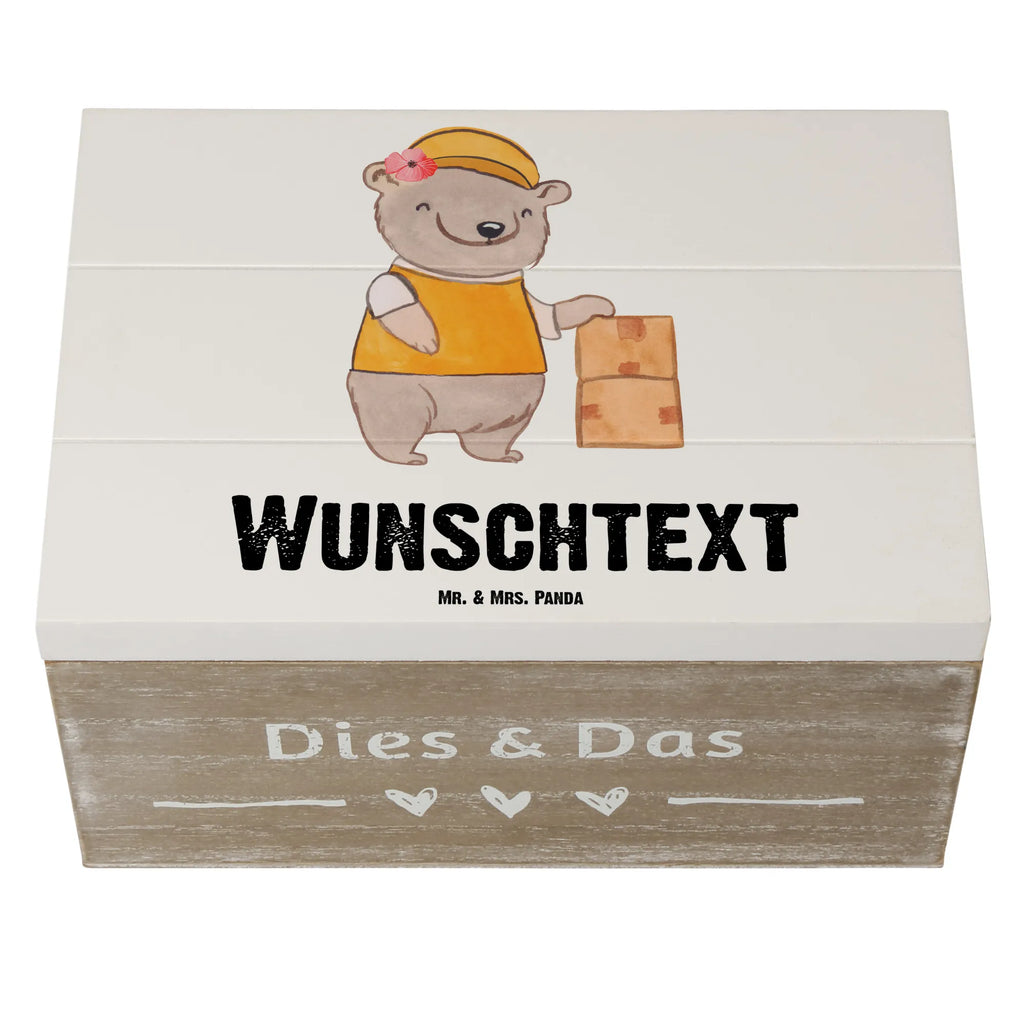 Personalisierte Holzkiste PR Managerin mit Herz Holzkiste mit Namen, Kiste mit Namen, Schatzkiste mit Namen, Truhe mit Namen, Schatulle mit Namen, Erinnerungsbox mit Namen, Erinnerungskiste, mit Namen, Dekokiste mit Namen, Aufbewahrungsbox mit Namen, Holzkiste Personalisiert, Kiste Personalisiert, Schatzkiste Personalisiert, Truhe Personalisiert, Schatulle Personalisiert, Erinnerungsbox Personalisiert, Erinnerungskiste Personalisiert, Dekokiste Personalisiert, Aufbewahrungsbox Personalisiert, Geschenkbox personalisiert, GEschenkdose personalisiert, Beruf, Ausbildung, Jubiläum, Abschied, Rente, Kollege, Kollegin, Geschenk, Schenken, Arbeitskollege, Mitarbeiter, Firma, Danke, Dankeschön, Paketzustellerin, Paketbotin, Zustellservice Pakete