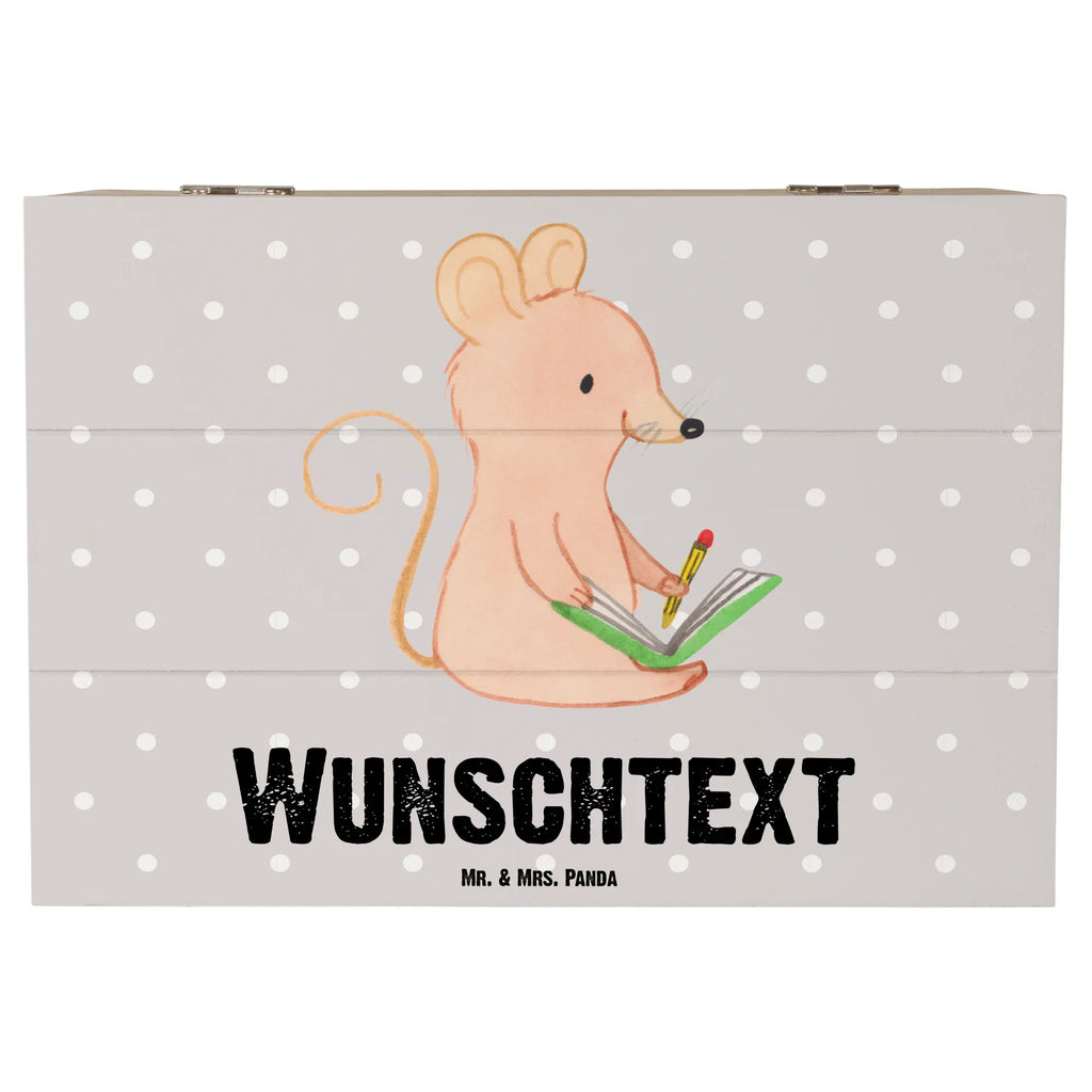 Personalisierte Holzkiste Maus Kreatives Schreiben Holzkiste mit Namen, Kiste mit Namen, Schatzkiste mit Namen, Truhe mit Namen, Schatulle mit Namen, Erinnerungsbox mit Namen, Erinnerungskiste, mit Namen, Dekokiste mit Namen, Aufbewahrungsbox mit Namen, Holzkiste Personalisiert, Kiste Personalisiert, Schatzkiste Personalisiert, Truhe Personalisiert, Schatulle Personalisiert, Erinnerungsbox Personalisiert, Erinnerungskiste Personalisiert, Dekokiste Personalisiert, Aufbewahrungsbox Personalisiert, Geschenkbox personalisiert, GEschenkdose personalisiert, Geschenk, Sport, Sportart, Hobby, Schenken, Danke, Dankeschön, Auszeichnung, Gewinn, Sportler, Kreatives Schreiben, creative writing, Literatur schreiben