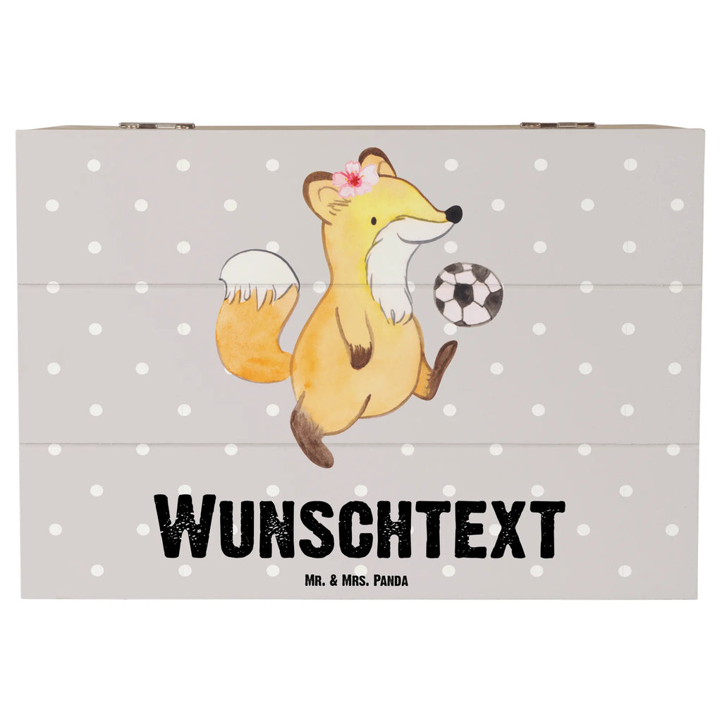 Personalisierte Holzkiste Fußballerin Herz Holzkiste mit Namen, Kiste mit Namen, Schatzkiste mit Namen, Truhe mit Namen, Schatulle mit Namen, Erinnerungsbox mit Namen, Erinnerungskiste, mit Namen, Dekokiste mit Namen, Aufbewahrungsbox mit Namen, Holzkiste Personalisiert, Kiste Personalisiert, Schatzkiste Personalisiert, Truhe Personalisiert, Schatulle Personalisiert, Erinnerungsbox Personalisiert, Erinnerungskiste Personalisiert, Dekokiste Personalisiert, Aufbewahrungsbox Personalisiert, Geschenkbox personalisiert, GEschenkdose personalisiert, Beruf, Ausbildung, Jubiläum, Abschied, Rente, Kollege, Kollegin, Geschenk, Schenken, Arbeitskollege, Mitarbeiter, Firma, Danke, Dankeschön, Fußballerin, Fußballspielerin, Profi Fußballerin, Fußballspiel, Glücksbringer