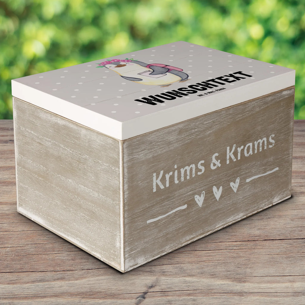 Personalisierte Holzkiste Pinguin Beste Tochter der Welt Holzkiste mit Namen, Kiste mit Namen, Schatzkiste mit Namen, Truhe mit Namen, Schatulle mit Namen, Erinnerungsbox mit Namen, Erinnerungskiste, mit Namen, Dekokiste mit Namen, Aufbewahrungsbox mit Namen, Holzkiste Personalisiert, Kiste Personalisiert, Schatzkiste Personalisiert, Truhe Personalisiert, Schatulle Personalisiert, Erinnerungsbox Personalisiert, Erinnerungskiste Personalisiert, Dekokiste Personalisiert, Aufbewahrungsbox Personalisiert, Geschenkbox personalisiert, GEschenkdose personalisiert, für, Dankeschön, Geschenk, Schenken, Geburtstag, Geburtstagsgeschenk, Geschenkidee, Danke, Bedanken, Mitbringsel, Freude machen, Geschenktipp, Tochter, Töchter, Töchterchen, Geburt, Kleine, Mutter, Vater, Kind, Kinder, Familie, Belohnung