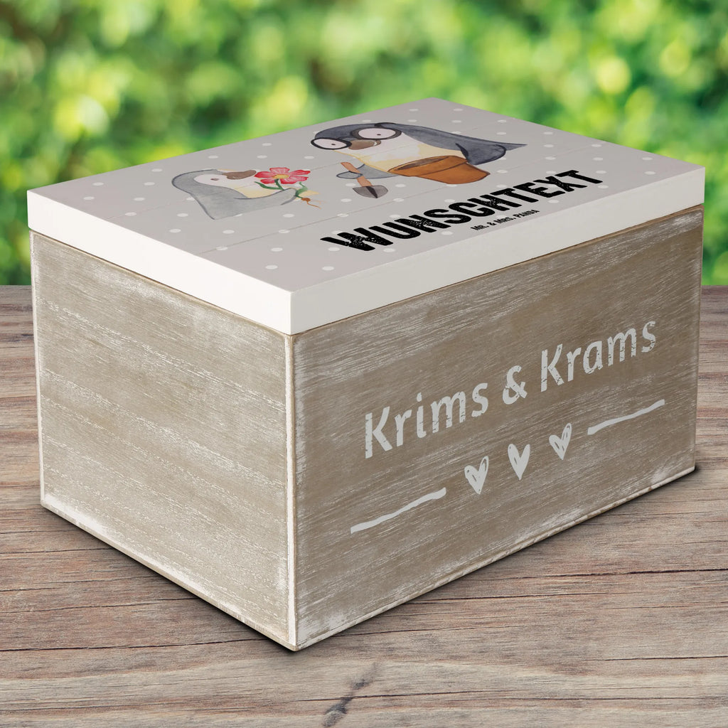 Personalisierte Holzkiste Pinguin Bester Opi der Welt Holzkiste mit Namen, Kiste mit Namen, Schatzkiste mit Namen, Truhe mit Namen, Schatulle mit Namen, Erinnerungsbox mit Namen, Erinnerungskiste, mit Namen, Dekokiste mit Namen, Aufbewahrungsbox mit Namen, Holzkiste Personalisiert, Kiste Personalisiert, Schatzkiste Personalisiert, Truhe Personalisiert, Schatulle Personalisiert, Erinnerungsbox Personalisiert, Erinnerungskiste Personalisiert, Dekokiste Personalisiert, Aufbewahrungsbox Personalisiert, Geschenkbox personalisiert, GEschenkdose personalisiert, für, Dankeschön, Geschenk, Schenken, Geburtstag, Geburtstagsgeschenk, Geschenkidee, Danke, Bedanken, Mitbringsel, Freude machen, Geschenktipp, Großvater, Grossvater, Opa, Opi. Großpapa, Großeltern, Nichte, Neffe, Kleinigkeit, Oppa, Oppi, Bester