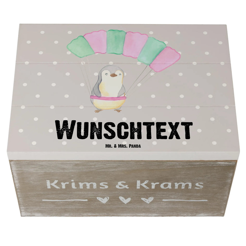 Personalisierte Holzkiste Pinguin Fallschirm springen Holzkiste mit Namen, Kiste mit Namen, Schatzkiste mit Namen, Truhe mit Namen, Schatulle mit Namen, Erinnerungsbox mit Namen, Erinnerungskiste, mit Namen, Dekokiste mit Namen, Aufbewahrungsbox mit Namen, Holzkiste Personalisiert, Kiste Personalisiert, Schatzkiste Personalisiert, Truhe Personalisiert, Schatulle Personalisiert, Erinnerungsbox Personalisiert, Erinnerungskiste Personalisiert, Dekokiste Personalisiert, Aufbewahrungsbox Personalisiert, Geschenkbox personalisiert, GEschenkdose personalisiert, Geschenk, Sport, Sportart, Hobby, Schenken, Danke, Dankeschön, Auszeichnung, Gewinn, Sportler, Fallschirmspringen, Skydive, Fallschirmsprung