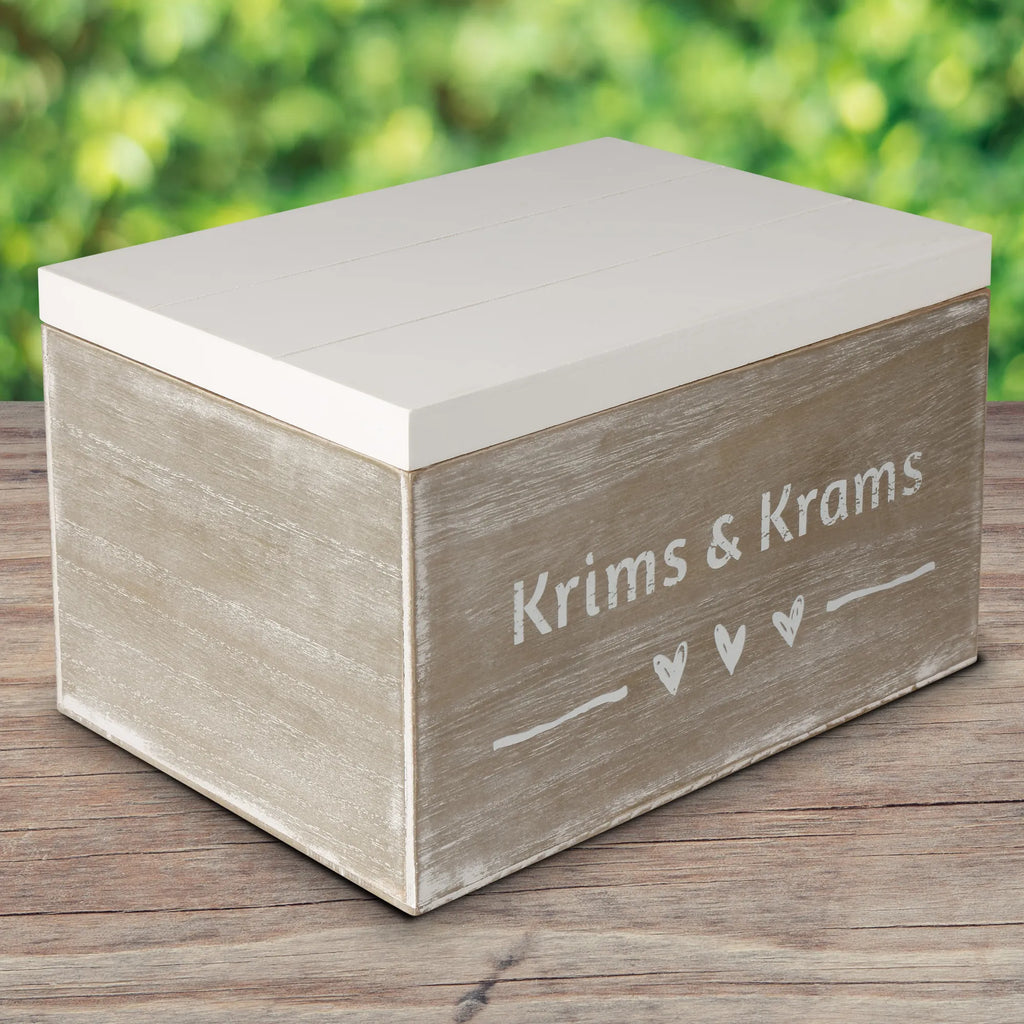 Personalisierte Holzkiste Bäckerin Herz Holzkiste mit Namen, Kiste mit Namen, Schatzkiste mit Namen, Truhe mit Namen, Schatulle mit Namen, Erinnerungsbox mit Namen, Erinnerungskiste, mit Namen, Dekokiste mit Namen, Aufbewahrungsbox mit Namen, Holzkiste Personalisiert, Kiste Personalisiert, Schatzkiste Personalisiert, Truhe Personalisiert, Schatulle Personalisiert, Erinnerungsbox Personalisiert, Erinnerungskiste Personalisiert, Dekokiste Personalisiert, Aufbewahrungsbox Personalisiert, Geschenkbox personalisiert, GEschenkdose personalisiert, Beruf, Ausbildung, Jubiläum, Abschied, Rente, Kollege, Kollegin, Geschenk, Schenken, Arbeitskollege, Mitarbeiter, Firma, Danke, Dankeschön, Bäckerin, Konditorin, Brotbäckerin, Bäckerei, Backstube, Bäckerladen, Brotmanufaktur