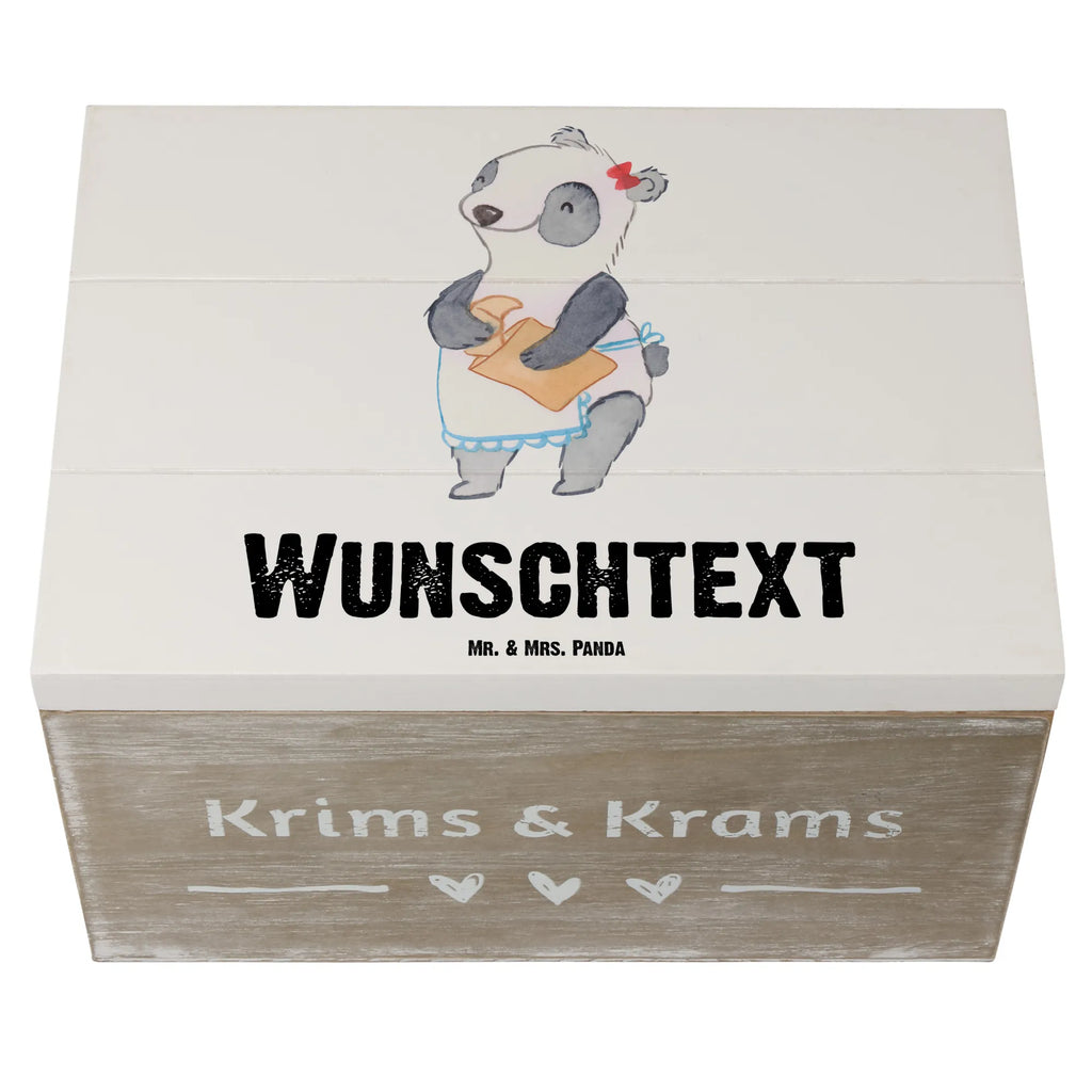 Personalisierte Holzkiste Bäckereifachverkäuferin mit Herz Holzkiste mit Namen, Kiste mit Namen, Schatzkiste mit Namen, Truhe mit Namen, Schatulle mit Namen, Erinnerungsbox mit Namen, Erinnerungskiste, mit Namen, Dekokiste mit Namen, Aufbewahrungsbox mit Namen, Holzkiste Personalisiert, Kiste Personalisiert, Schatzkiste Personalisiert, Truhe Personalisiert, Schatulle Personalisiert, Erinnerungsbox Personalisiert, Erinnerungskiste Personalisiert, Dekokiste Personalisiert, Aufbewahrungsbox Personalisiert, Geschenkbox personalisiert, GEschenkdose personalisiert, Beruf, Ausbildung, Jubiläum, Abschied, Rente, Kollege, Kollegin, Geschenk, Schenken, Arbeitskollege, Mitarbeiter, Firma, Danke, Dankeschön, Bäckereifachverkäuferin, Backwarenverkäuferin, Bäckerei, Backstube, Bäckerladen, Brotmanufaktur