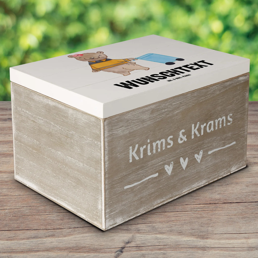 Personalisierte Holzkiste Müllwerkerin Herz Holzkiste mit Namen, Kiste mit Namen, Schatzkiste mit Namen, Truhe mit Namen, Schatulle mit Namen, Erinnerungsbox mit Namen, Erinnerungskiste, mit Namen, Dekokiste mit Namen, Aufbewahrungsbox mit Namen, Holzkiste Personalisiert, Kiste Personalisiert, Schatzkiste Personalisiert, Truhe Personalisiert, Schatulle Personalisiert, Erinnerungsbox Personalisiert, Erinnerungskiste Personalisiert, Dekokiste Personalisiert, Aufbewahrungsbox Personalisiert, Geschenkbox personalisiert, GEschenkdose personalisiert, Beruf, Ausbildung, Jubiläum, Abschied, Rente, Kollege, Kollegin, Geschenk, Schenken, Arbeitskollege, Mitarbeiter, Firma, Danke, Dankeschön, Müllwerkerin, Fachkraft Kreislauf- und Abfallwirtschaft, Müllentsorgerin, Kehrichtfrau, Müllfrau, Müllfahreriin