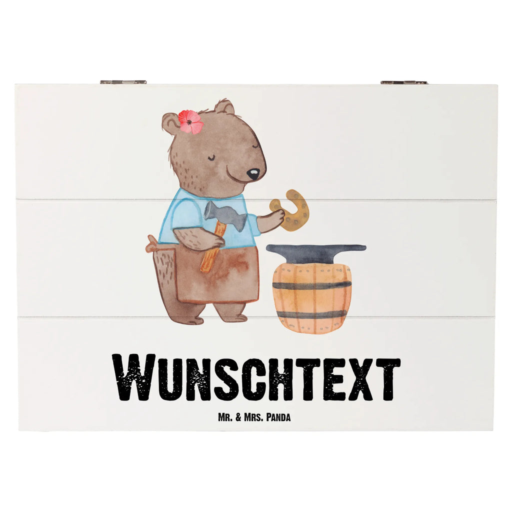 Personalisierte Holzkiste Schmiedin Herz Holzkiste mit Namen, Kiste mit Namen, Schatzkiste mit Namen, Truhe mit Namen, Schatulle mit Namen, Erinnerungsbox mit Namen, Erinnerungskiste, mit Namen, Dekokiste mit Namen, Aufbewahrungsbox mit Namen, Holzkiste Personalisiert, Kiste Personalisiert, Schatzkiste Personalisiert, Truhe Personalisiert, Schatulle Personalisiert, Erinnerungsbox Personalisiert, Erinnerungskiste Personalisiert, Dekokiste Personalisiert, Aufbewahrungsbox Personalisiert, Geschenkbox personalisiert, GEschenkdose personalisiert, Beruf, Ausbildung, Jubiläum, Abschied, Rente, Kollege, Kollegin, Geschenk, Schenken, Arbeitskollege, Mitarbeiter, Firma, Danke, Dankeschön