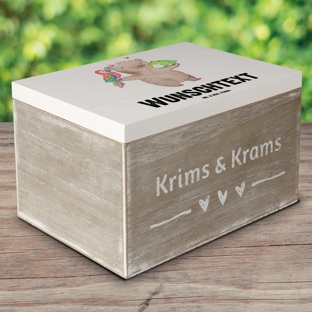 Personalisierte Holzkiste Tierpflegerin Herz Holzkiste mit Namen, Kiste mit Namen, Schatzkiste mit Namen, Truhe mit Namen, Schatulle mit Namen, Erinnerungsbox mit Namen, Erinnerungskiste, mit Namen, Dekokiste mit Namen, Aufbewahrungsbox mit Namen, Holzkiste Personalisiert, Kiste Personalisiert, Schatzkiste Personalisiert, Truhe Personalisiert, Schatulle Personalisiert, Erinnerungsbox Personalisiert, Erinnerungskiste Personalisiert, Dekokiste Personalisiert, Aufbewahrungsbox Personalisiert, Geschenkbox personalisiert, GEschenkdose personalisiert, Beruf, Ausbildung, Jubiläum, Abschied, Rente, Kollege, Kollegin, Geschenk, Schenken, Arbeitskollege, Mitarbeiter, Firma, Danke, Dankeschön