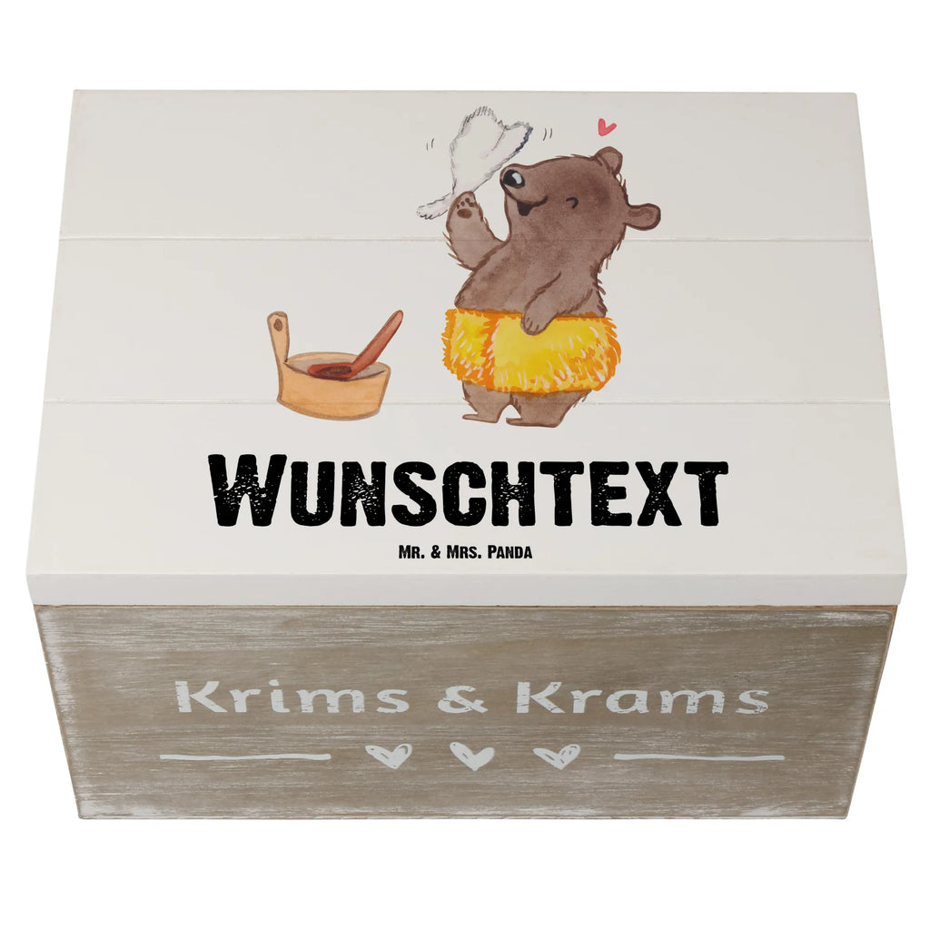 Personalisierte Holzkiste Saunameister mit Herz Holzkiste mit Namen, Kiste mit Namen, Schatzkiste mit Namen, Truhe mit Namen, Schatulle mit Namen, Erinnerungsbox mit Namen, Erinnerungskiste, mit Namen, Dekokiste mit Namen, Aufbewahrungsbox mit Namen, Holzkiste Personalisiert, Kiste Personalisiert, Schatzkiste Personalisiert, Truhe Personalisiert, Schatulle Personalisiert, Erinnerungsbox Personalisiert, Erinnerungskiste Personalisiert, Dekokiste Personalisiert, Aufbewahrungsbox Personalisiert, Geschenkbox personalisiert, GEschenkdose personalisiert, Beruf, Ausbildung, Jubiläum, Abschied, Rente, Kollege, Kollegin, Geschenk, Schenken, Arbeitskollege, Mitarbeiter, Firma, Danke, Dankeschön