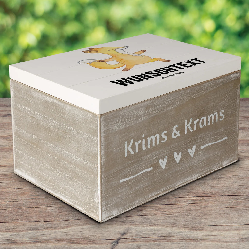 Personalisierte Holzkiste Yogalehrer Herz Holzkiste mit Namen, Kiste mit Namen, Schatzkiste mit Namen, Truhe mit Namen, Schatulle mit Namen, Erinnerungsbox mit Namen, Erinnerungskiste, mit Namen, Dekokiste mit Namen, Aufbewahrungsbox mit Namen, Holzkiste Personalisiert, Kiste Personalisiert, Schatzkiste Personalisiert, Truhe Personalisiert, Schatulle Personalisiert, Erinnerungsbox Personalisiert, Erinnerungskiste Personalisiert, Dekokiste Personalisiert, Aufbewahrungsbox Personalisiert, Geschenkbox personalisiert, GEschenkdose personalisiert, Beruf, Ausbildung, Jubiläum, Abschied, Rente, Kollege, Kollegin, Geschenk, Schenken, Arbeitskollege, Mitarbeiter, Firma, Danke, Dankeschön