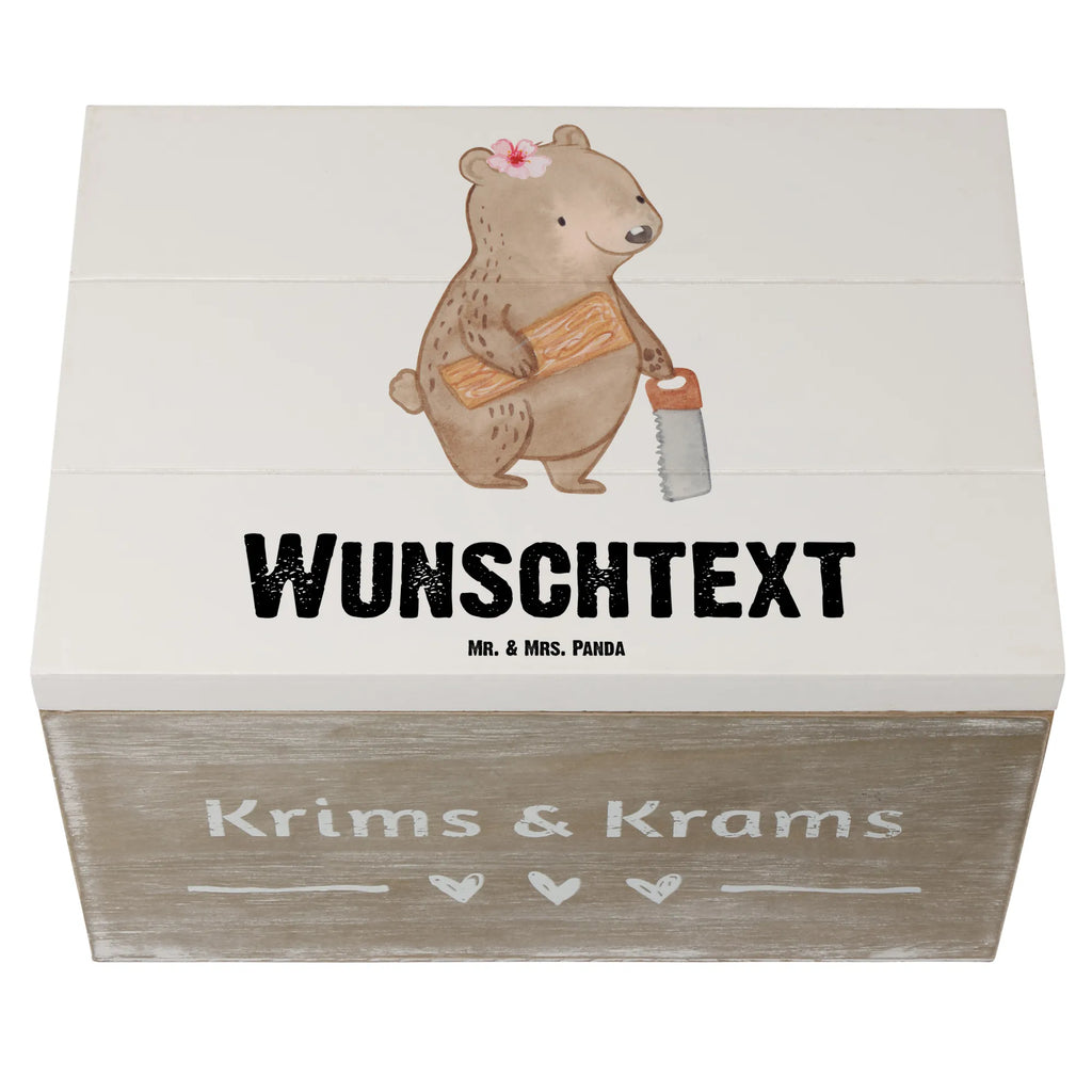 Personalisierte Holzkiste Tischlerin Herz Holzkiste mit Namen, Kiste mit Namen, Schatzkiste mit Namen, Truhe mit Namen, Schatulle mit Namen, Erinnerungsbox mit Namen, Erinnerungskiste, mit Namen, Dekokiste mit Namen, Aufbewahrungsbox mit Namen, Holzkiste Personalisiert, Kiste Personalisiert, Schatzkiste Personalisiert, Truhe Personalisiert, Schatulle Personalisiert, Erinnerungsbox Personalisiert, Erinnerungskiste Personalisiert, Dekokiste Personalisiert, Aufbewahrungsbox Personalisiert, Geschenkbox personalisiert, GEschenkdose personalisiert, Beruf, Ausbildung, Jubiläum, Abschied, Rente, Kollege, Kollegin, Geschenk, Schenken, Arbeitskollege, Mitarbeiter, Firma, Danke, Dankeschön