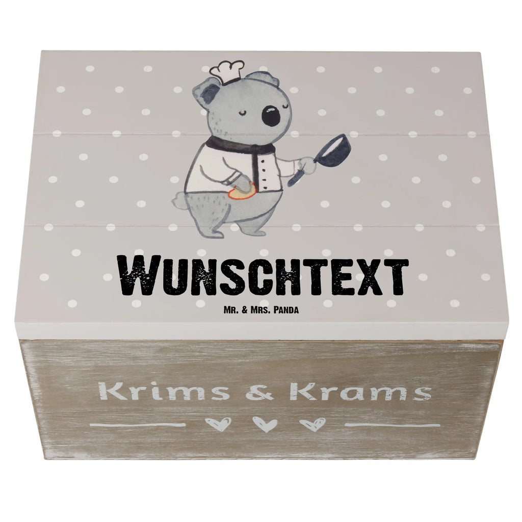 Personalisierte Holzkiste Beikoch Herz Holzkiste mit Namen, Kiste mit Namen, Schatzkiste mit Namen, Truhe mit Namen, Schatulle mit Namen, Erinnerungsbox mit Namen, Erinnerungskiste, mit Namen, Dekokiste mit Namen, Aufbewahrungsbox mit Namen, Holzkiste Personalisiert, Kiste Personalisiert, Schatzkiste Personalisiert, Truhe Personalisiert, Schatulle Personalisiert, Erinnerungsbox Personalisiert, Erinnerungskiste Personalisiert, Dekokiste Personalisiert, Aufbewahrungsbox Personalisiert, Geschenkbox personalisiert, GEschenkdose personalisiert, Beruf, Ausbildung, Jubiläum, Abschied, Rente, Kollege, Kollegin, Geschenk, Schenken, Arbeitskollege, Mitarbeiter, Firma, Danke, Dankeschön, Beikoch, Spülhilfe, Hilfskoch, Jungkoch, Küchenhilfe, Gastronomie, Restaurant, Koch