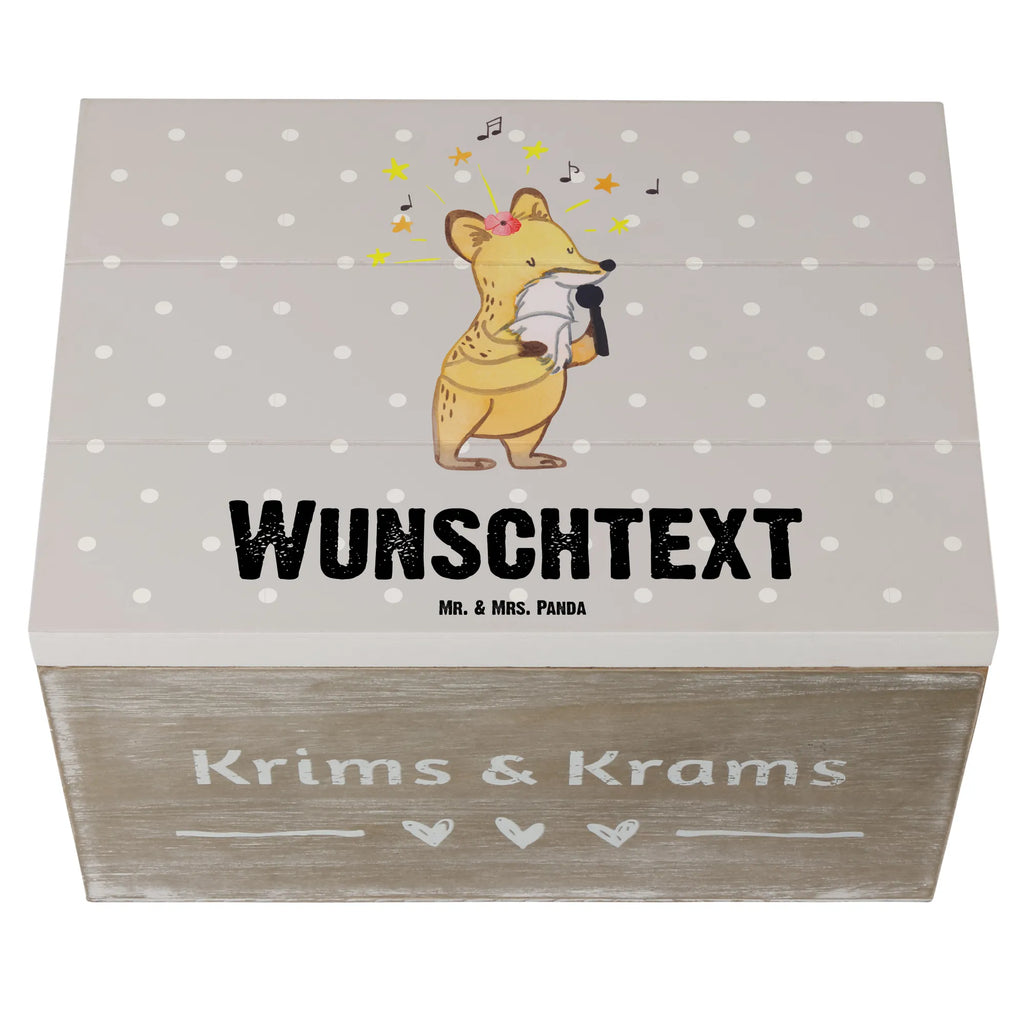 Personalisierte Holzkiste Opernsängerin Herz Holzkiste mit Namen, Kiste mit Namen, Schatzkiste mit Namen, Truhe mit Namen, Schatulle mit Namen, Erinnerungsbox mit Namen, Erinnerungskiste, mit Namen, Dekokiste mit Namen, Aufbewahrungsbox mit Namen, Holzkiste Personalisiert, Kiste Personalisiert, Schatzkiste Personalisiert, Truhe Personalisiert, Schatulle Personalisiert, Erinnerungsbox Personalisiert, Erinnerungskiste Personalisiert, Dekokiste Personalisiert, Aufbewahrungsbox Personalisiert, Geschenkbox personalisiert, GEschenkdose personalisiert, Beruf, Ausbildung, Jubiläum, Abschied, Rente, Kollege, Kollegin, Geschenk, Schenken, Arbeitskollege, Mitarbeiter, Firma, Danke, Dankeschön