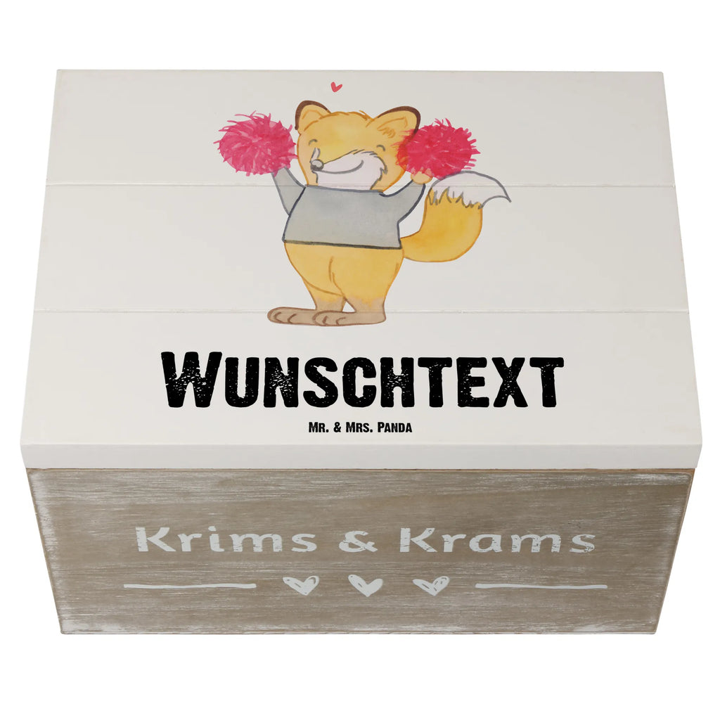 Personalisierte Holzkiste Fuchs Cheerleader Holzkiste mit Namen, Kiste mit Namen, Schatzkiste mit Namen, Truhe mit Namen, Schatulle mit Namen, Erinnerungsbox mit Namen, Erinnerungskiste, mit Namen, Dekokiste mit Namen, Aufbewahrungsbox mit Namen, Holzkiste Personalisiert, Kiste Personalisiert, Schatzkiste Personalisiert, Truhe Personalisiert, Schatulle Personalisiert, Erinnerungsbox Personalisiert, Erinnerungskiste Personalisiert, Dekokiste Personalisiert, Aufbewahrungsbox Personalisiert, Geschenkbox personalisiert, GEschenkdose personalisiert, Geschenk, Sport, Sportart, Hobby, Schenken, Danke, Dankeschön, Auszeichnung, Gewinn, Sportler, Cheerleader, Cheerleading, Turnen, Turn Club, Turniere