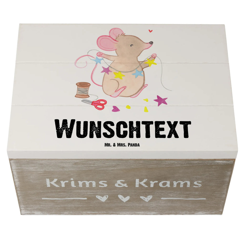 Personalisierte Holzkiste Maus Basteln Holzkiste mit Namen, Kiste mit Namen, Schatzkiste mit Namen, Truhe mit Namen, Schatulle mit Namen, Erinnerungsbox mit Namen, Erinnerungskiste, mit Namen, Dekokiste mit Namen, Aufbewahrungsbox mit Namen, Holzkiste Personalisiert, Kiste Personalisiert, Schatzkiste Personalisiert, Truhe Personalisiert, Schatulle Personalisiert, Erinnerungsbox Personalisiert, Erinnerungskiste Personalisiert, Dekokiste Personalisiert, Aufbewahrungsbox Personalisiert, Geschenkbox personalisiert, GEschenkdose personalisiert, Geschenk, Sport, Sportart, Hobby, Schenken, Danke, Dankeschön, Auszeichnung, Gewinn, Sportler, Basteln, DIY, kreatives Basteln