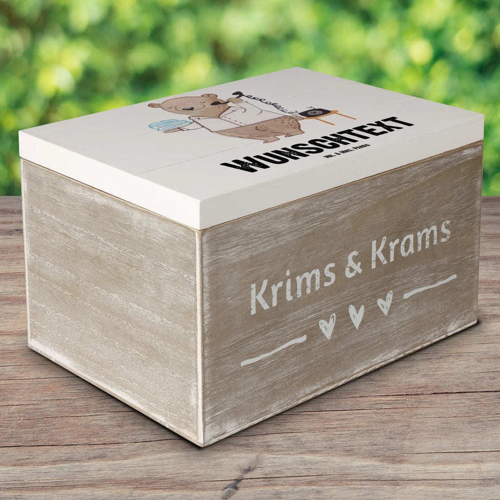 Personalisierte Holzkiste Hotelfachmann mit Herz Holzkiste mit Namen, Kiste mit Namen, Schatzkiste mit Namen, Truhe mit Namen, Schatulle mit Namen, Erinnerungsbox mit Namen, Erinnerungskiste, mit Namen, Dekokiste mit Namen, Aufbewahrungsbox mit Namen, Holzkiste Personalisiert, Kiste Personalisiert, Schatzkiste Personalisiert, Truhe Personalisiert, Schatulle Personalisiert, Erinnerungsbox Personalisiert, Erinnerungskiste Personalisiert, Dekokiste Personalisiert, Aufbewahrungsbox Personalisiert, Geschenkbox personalisiert, GEschenkdose personalisiert, Beruf, Ausbildung, Jubiläum, Abschied, Rente, Kollege, Kollegin, Geschenk, Schenken, Arbeitskollege, Mitarbeiter, Firma, Danke, Dankeschön, Hotelfachmann, Hotelkaufmann, Hotelfachangestellter, Hotelier, Hoteleröffnung