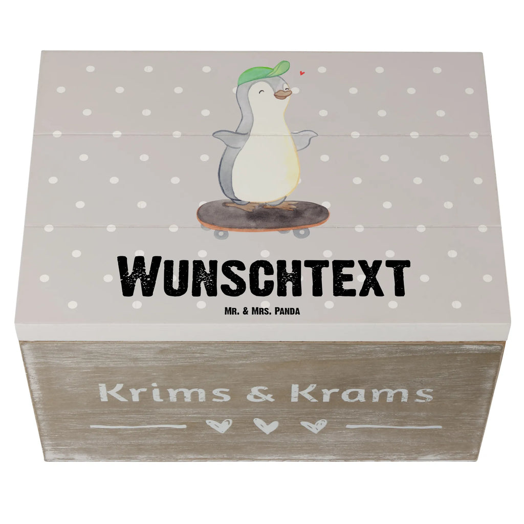 Personalisierte Holzkiste Pinguin Skateboarden Holzkiste mit Namen, Kiste mit Namen, Schatzkiste mit Namen, Truhe mit Namen, Schatulle mit Namen, Erinnerungsbox mit Namen, Erinnerungskiste, mit Namen, Dekokiste mit Namen, Aufbewahrungsbox mit Namen, Holzkiste Personalisiert, Kiste Personalisiert, Schatzkiste Personalisiert, Truhe Personalisiert, Schatulle Personalisiert, Erinnerungsbox Personalisiert, Erinnerungskiste Personalisiert, Dekokiste Personalisiert, Aufbewahrungsbox Personalisiert, Geschenkbox personalisiert, GEschenkdose personalisiert, Geschenk, Sport, Sportart, Hobby, Schenken, Danke, Dankeschön, Auszeichnung, Gewinn, Sportler, Skateboarden, Skateboard fahren, Skaten, Skateboard, Skateplatz