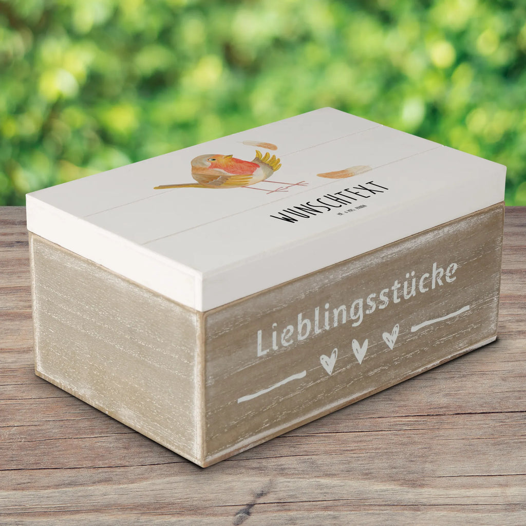 Personalisierte Holzkiste Rotkehlchen Federn Holzkiste mit Namen, Kiste mit Namen, Schatzkiste mit Namen, Truhe mit Namen, Schatulle mit Namen, Erinnerungsbox mit Namen, Erinnerungskiste, mit Namen, Dekokiste mit Namen, Aufbewahrungsbox mit Namen, Holzkiste Personalisiert, Kiste Personalisiert, Schatzkiste Personalisiert, Truhe Personalisiert, Schatulle Personalisiert, Erinnerungsbox Personalisiert, Erinnerungskiste Personalisiert, Dekokiste Personalisiert, Aufbewahrungsbox Personalisiert, Geschenkbox personalisiert, GEschenkdose personalisiert, Tiermotive, Gute Laune, lustige Sprüche, Tiere, What if i fall, Rotkehlchen, Spruch Motivation, Spruch Mut, Vogel, Motivation Sprüche, Motivationsbilder, fliegen