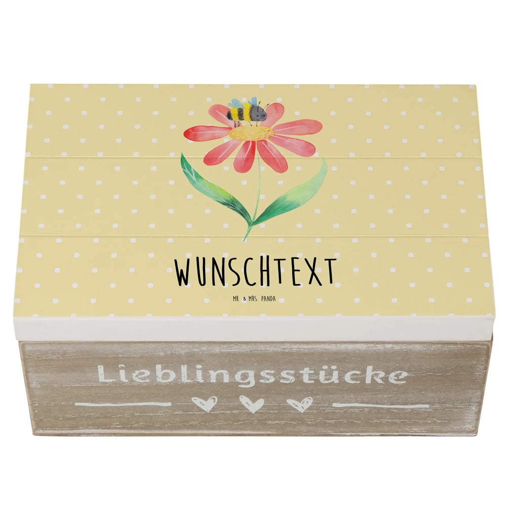 Personalisierte Holzkiste Hummel Blume Holzkiste mit Namen, Kiste mit Namen, Schatzkiste mit Namen, Truhe mit Namen, Schatulle mit Namen, Erinnerungsbox mit Namen, Erinnerungskiste, mit Namen, Dekokiste mit Namen, Aufbewahrungsbox mit Namen, Holzkiste Personalisiert, Kiste Personalisiert, Schatzkiste Personalisiert, Truhe Personalisiert, Schatulle Personalisiert, Erinnerungsbox Personalisiert, Erinnerungskiste Personalisiert, Dekokiste Personalisiert, Aufbewahrungsbox Personalisiert, Geschenkbox personalisiert, GEschenkdose personalisiert, Tiermotive, Gute Laune, lustige Sprüche, Tiere, Hummel, Blume, Wespe, Flauschig, Natur, Feld, Hummeln, Biene