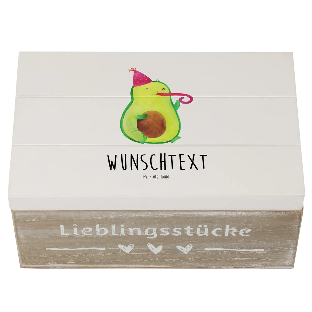 Personalisierte Holzkiste Avocado Feier Holzkiste mit Namen, Kiste mit Namen, Schatzkiste mit Namen, Truhe mit Namen, Schatulle mit Namen, Erinnerungsbox mit Namen, Erinnerungskiste, mit Namen, Dekokiste mit Namen, Aufbewahrungsbox mit Namen, Holzkiste Personalisiert, Kiste Personalisiert, Schatzkiste Personalisiert, Truhe Personalisiert, Schatulle Personalisiert, Erinnerungsbox Personalisiert, Erinnerungskiste Personalisiert, Dekokiste Personalisiert, Aufbewahrungsbox Personalisiert, Geschenkbox personalisiert, GEschenkdose personalisiert, Avocado, Veggie, Vegan, Gesund, Party, Feierlichkeit, Feier, Fete, Geburtstag, Gute Laune, Tröte