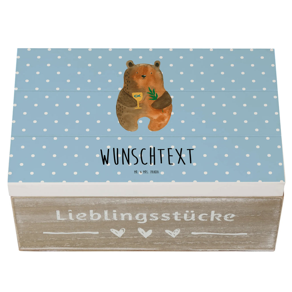 Personalisierte Holzkiste Bär Konfirmation Holzkiste mit Namen, Kiste mit Namen, Schatzkiste mit Namen, Truhe mit Namen, Schatulle mit Namen, Erinnerungsbox mit Namen, Erinnerungskiste, mit Namen, Dekokiste mit Namen, Aufbewahrungsbox mit Namen, Holzkiste Personalisiert, Kiste Personalisiert, Schatzkiste Personalisiert, Truhe Personalisiert, Schatulle Personalisiert, Erinnerungsbox Personalisiert, Erinnerungskiste Personalisiert, Dekokiste Personalisiert, Aufbewahrungsbox Personalisiert, Geschenkbox personalisiert, GEschenkdose personalisiert, Bär, Teddy, Teddybär, Konfirmation, Kirche, evangelisch, Gottesdienst