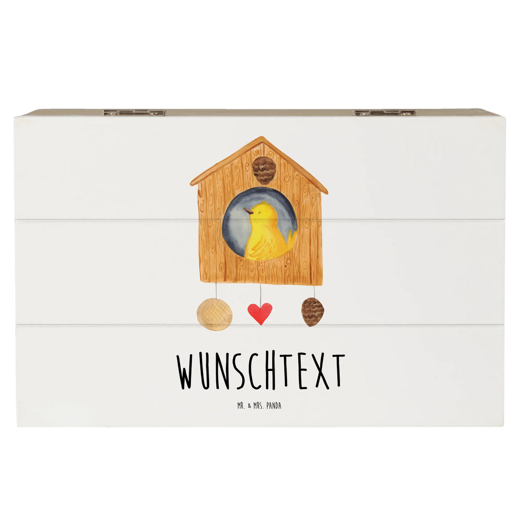 Personalisierte Holzkiste Vogel Haus Holzkiste mit Namen, Kiste mit Namen, Schatzkiste mit Namen, Truhe mit Namen, Schatulle mit Namen, Erinnerungsbox mit Namen, Erinnerungskiste, mit Namen, Dekokiste mit Namen, Aufbewahrungsbox mit Namen, Holzkiste Personalisiert, Kiste Personalisiert, Schatzkiste Personalisiert, Truhe Personalisiert, Schatulle Personalisiert, Erinnerungsbox Personalisiert, Erinnerungskiste Personalisiert, Dekokiste Personalisiert, Aufbewahrungsbox Personalisiert, Geschenkbox personalisiert, GEschenkdose personalisiert, Tiermotive, Gute Laune, lustige Sprüche, Tiere, Vogel, Vögel, Vogelhaus, Vogelhäuschen, Home sweet home, Zuhause, Nest, Eigenheim, Familie, Wohnung, Haus, unser Haus, Lieblingsort, Castle