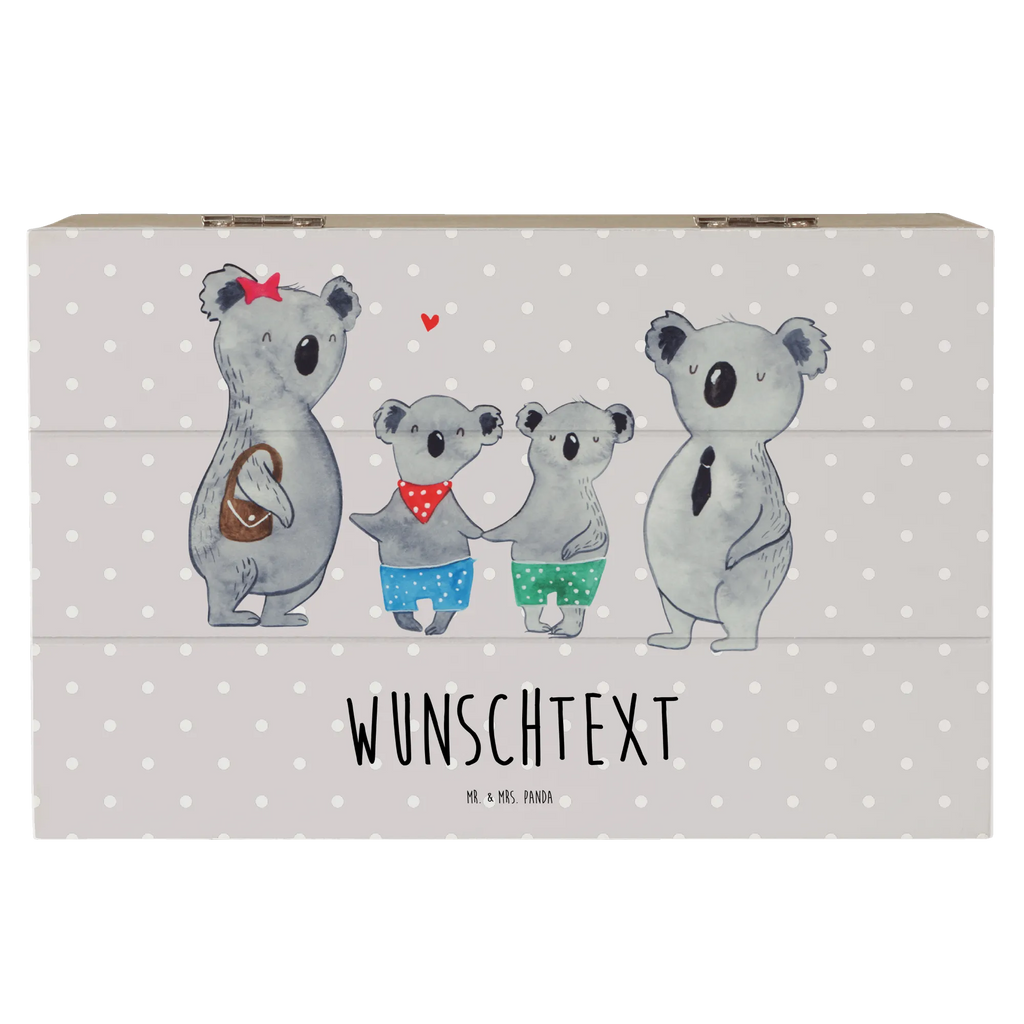 Personalisierte Holzkiste Koala Familie zwei Holzkiste mit Namen, Kiste mit Namen, Schatzkiste mit Namen, Truhe mit Namen, Schatulle mit Namen, Erinnerungsbox mit Namen, Erinnerungskiste, mit Namen, Dekokiste mit Namen, Aufbewahrungsbox mit Namen, Holzkiste Personalisiert, Kiste Personalisiert, Schatzkiste Personalisiert, Truhe Personalisiert, Schatulle Personalisiert, Erinnerungsbox Personalisiert, Erinnerungskiste Personalisiert, Dekokiste Personalisiert, Aufbewahrungsbox Personalisiert, Geschenkbox personalisiert, GEschenkdose personalisiert, Familie, Vatertag, Muttertag, Bruder, Schwester, Mama, Papa, Oma, Opa, Koala, Koalabär, beste Familie, Familienzeit, Familienleben, Koalafamilie, Lieblingsfamilie