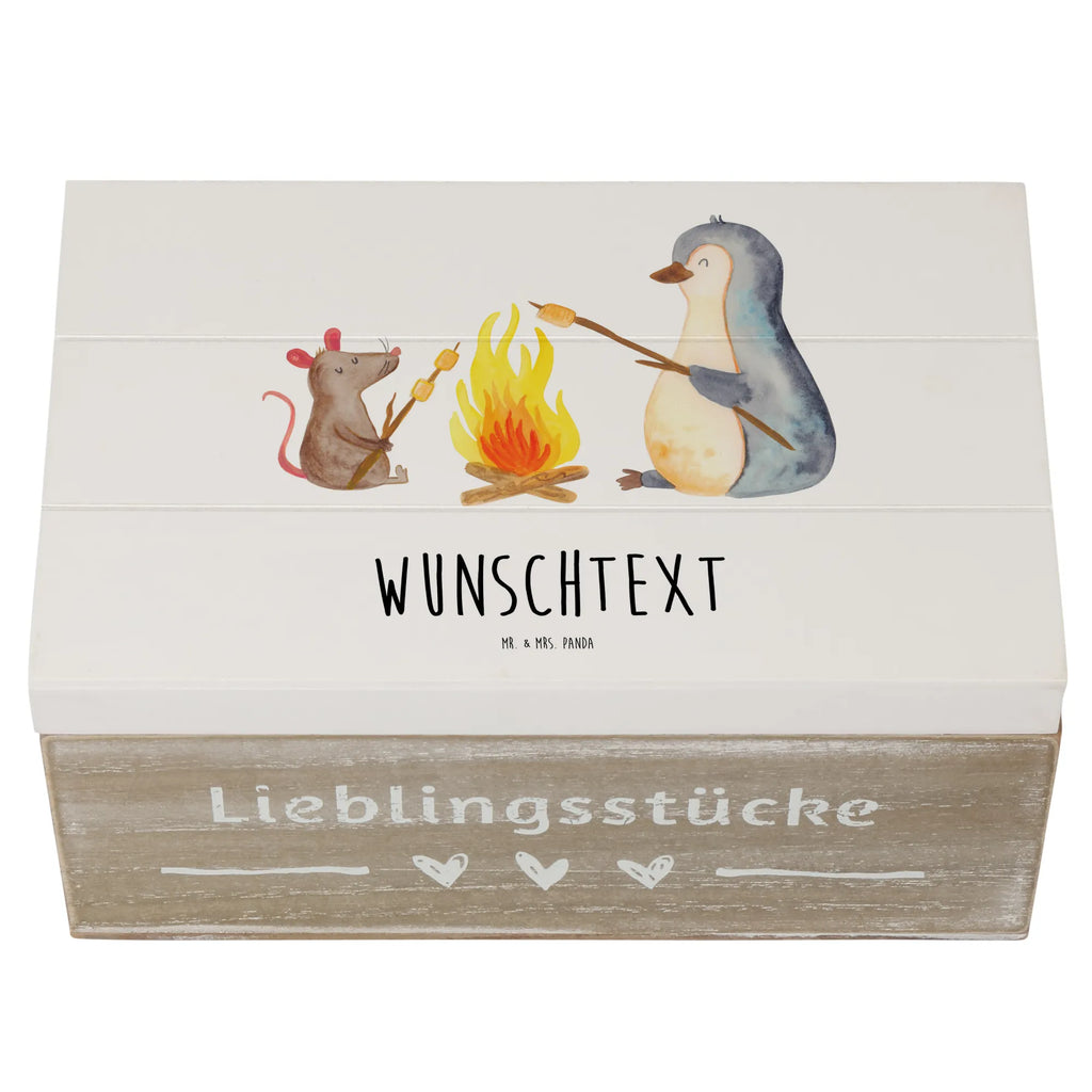 Personalisierte Holzkiste Pinguin Lagerfeuer Holzkiste mit Namen, Kiste mit Namen, Schatzkiste mit Namen, Truhe mit Namen, Schatulle mit Namen, Erinnerungsbox mit Namen, Erinnerungskiste, mit Namen, Dekokiste mit Namen, Aufbewahrungsbox mit Namen, Holzkiste Personalisiert, Kiste Personalisiert, Schatzkiste Personalisiert, Truhe Personalisiert, Schatulle Personalisiert, Erinnerungsbox Personalisiert, Erinnerungskiste Personalisiert, Dekokiste Personalisiert, Aufbewahrungsbox Personalisiert, Geschenkbox personalisiert, GEschenkdose personalisiert, Pinguin, Maus, Pinguine, Lagerfeuer, Leben, Arbeit, Job, Motivation, Büro, Büroalltag, Lebensspruch, Lebensmotivation, Neustart, Liebe, grillen, Feuer, Marshmallows