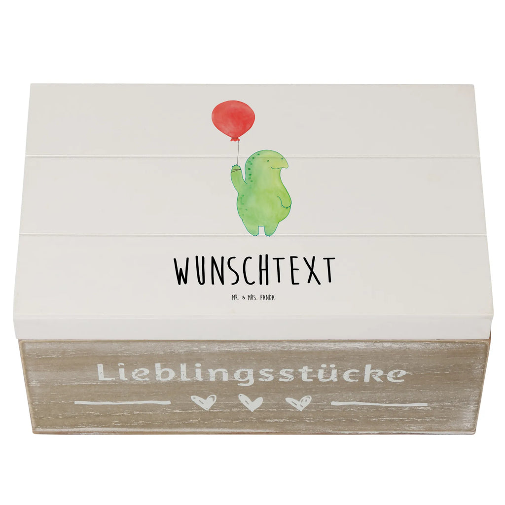 Personalisierte Holzkiste Schildkröte Luftballon Holzkiste mit Namen, Kiste mit Namen, Schatzkiste mit Namen, Truhe mit Namen, Schatulle mit Namen, Erinnerungsbox mit Namen, Erinnerungskiste, mit Namen, Dekokiste mit Namen, Aufbewahrungsbox mit Namen, Holzkiste Personalisiert, Kiste Personalisiert, Schatzkiste Personalisiert, Truhe Personalisiert, Schatulle Personalisiert, Erinnerungsbox Personalisiert, Erinnerungskiste Personalisiert, Dekokiste Personalisiert, Aufbewahrungsbox Personalisiert, Geschenkbox personalisiert, GEschenkdose personalisiert, Schildkröte, Schildkröten, Mutausbruch, Motivation, Motivationsspruch