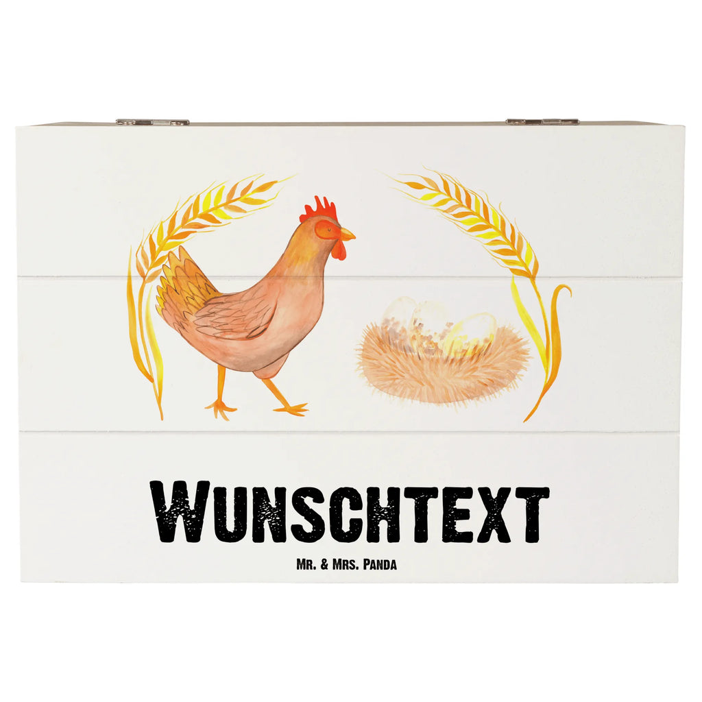 Personalisierte Holzkiste Huhn stolz Holzkiste mit Namen, Kiste mit Namen, Schatzkiste mit Namen, Truhe mit Namen, Schatulle mit Namen, Erinnerungsbox mit Namen, Erinnerungskiste, mit Namen, Dekokiste mit Namen, Aufbewahrungsbox mit Namen, Holzkiste Personalisiert, Kiste Personalisiert, Schatzkiste Personalisiert, Truhe Personalisiert, Schatulle Personalisiert, Erinnerungsbox Personalisiert, Erinnerungskiste Personalisiert, Dekokiste Personalisiert, Aufbewahrungsbox Personalisiert, Geschenkbox personalisiert, GEschenkdose personalisiert, Bauernhof, Hoftiere, Landwirt, Landwirtin, Hahn, Henne, Hühner, Eier, Hof, Landleben, Motivation, Geburt, Magie, Spruch, Schwangerschaft