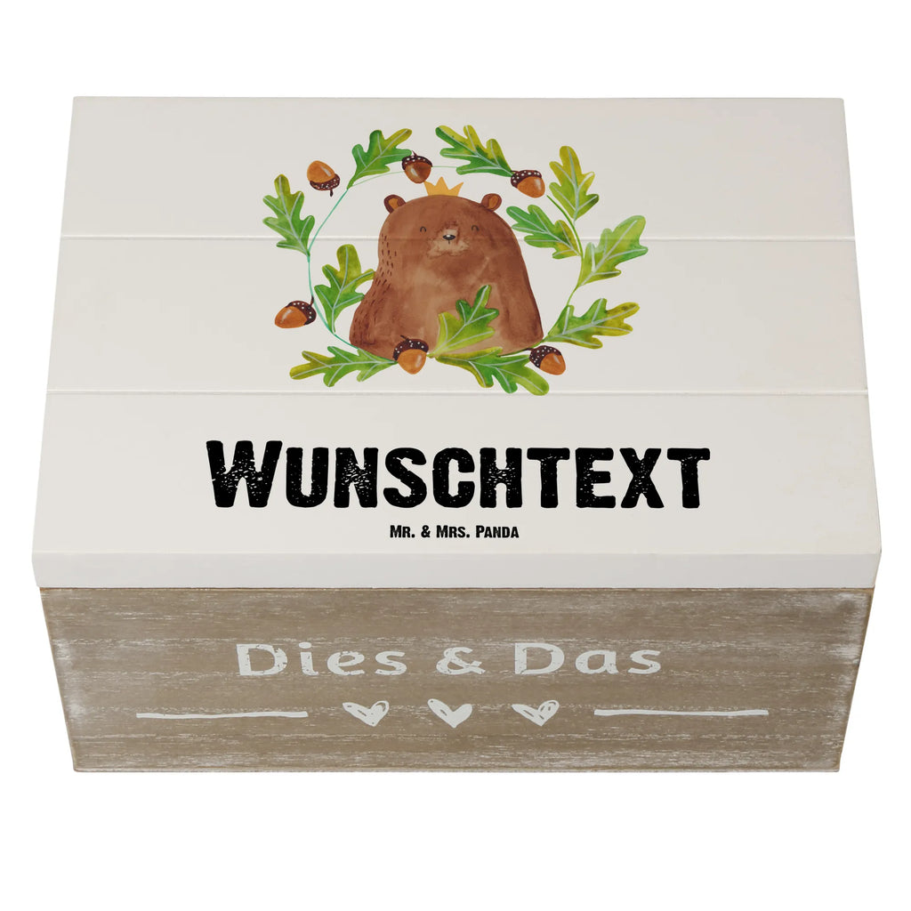 Personalisierte Holzkiste Bär König Holzkiste mit Namen, Kiste mit Namen, Schatzkiste mit Namen, Truhe mit Namen, Schatulle mit Namen, Erinnerungsbox mit Namen, Erinnerungskiste, mit Namen, Dekokiste mit Namen, Aufbewahrungsbox mit Namen, Holzkiste Personalisiert, Kiste Personalisiert, Schatzkiste Personalisiert, Truhe Personalisiert, Schatulle Personalisiert, Erinnerungsbox Personalisiert, Erinnerungskiste Personalisiert, Dekokiste Personalisiert, Aufbewahrungsbox Personalisiert, Geschenkbox personalisiert, GEschenkdose personalisiert, Bär, Teddy, Teddybär, Papa, Papa Bär, bester Vater, bester Papa, weltbester Papa, Vatertag, Vater, Dad, Daddy, Papi