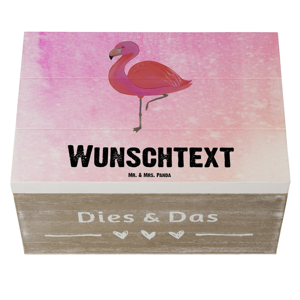 Personalisierte Holzkiste Flamingo Classic Holzkiste mit Namen, Kiste mit Namen, Schatzkiste mit Namen, Truhe mit Namen, Schatulle mit Namen, Erinnerungsbox mit Namen, Erinnerungskiste, mit Namen, Dekokiste mit Namen, Aufbewahrungsbox mit Namen, Holzkiste Personalisiert, Kiste Personalisiert, Schatzkiste Personalisiert, Truhe Personalisiert, Schatulle Personalisiert, Erinnerungsbox Personalisiert, Erinnerungskiste Personalisiert, Dekokiste Personalisiert, Aufbewahrungsbox Personalisiert, Geschenkbox personalisiert, GEschenkdose personalisiert, Flamingo, Einzigartig, Selbstliebe, Stolz, ich, für mich, Spruch, Freundin, Freundinnen, Außenseiter, Sohn, Tochter, Geschwister