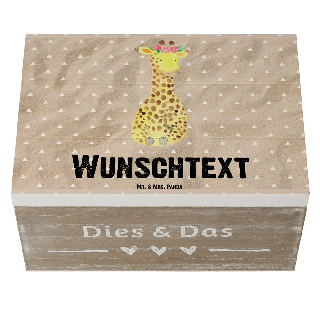 Personalisierte Holzkiste Giraffe Blumenkranz Holzkiste mit Namen, Kiste mit Namen, Schatzkiste mit Namen, Truhe mit Namen, Schatulle mit Namen, Erinnerungsbox mit Namen, Erinnerungskiste, mit Namen, Dekokiste mit Namen, Aufbewahrungsbox mit Namen, Holzkiste Personalisiert, Kiste Personalisiert, Schatzkiste Personalisiert, Truhe Personalisiert, Schatulle Personalisiert, Erinnerungsbox Personalisiert, Erinnerungskiste Personalisiert, Dekokiste Personalisiert, Aufbewahrungsbox Personalisiert, Geschenkbox personalisiert, GEschenkdose personalisiert, Afrika, Wildtiere, Giraffe, Blumenkranz, Abenteurer, Selbstliebe, Freundin