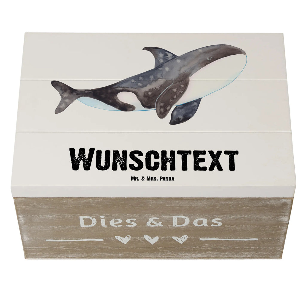 Personalisierte Holzkiste Orca Holzkiste mit Namen, Kiste mit Namen, Schatzkiste mit Namen, Truhe mit Namen, Schatulle mit Namen, Erinnerungsbox mit Namen, Erinnerungskiste, mit Namen, Dekokiste mit Namen, Aufbewahrungsbox mit Namen, Holzkiste Personalisiert, Kiste Personalisiert, Schatzkiste Personalisiert, Truhe Personalisiert, Schatulle Personalisiert, Erinnerungsbox Personalisiert, Erinnerungskiste Personalisiert, Dekokiste Personalisiert, Aufbewahrungsbox Personalisiert, Geschenkbox personalisiert, GEschenkdose personalisiert, Meerestiere, Meer, Urlaub, Orca, Orcas, Killerwal, Wal, Möglichkeiten, Büro, Arbeit, Motivation, Selbstliebe, Neustart, Startup