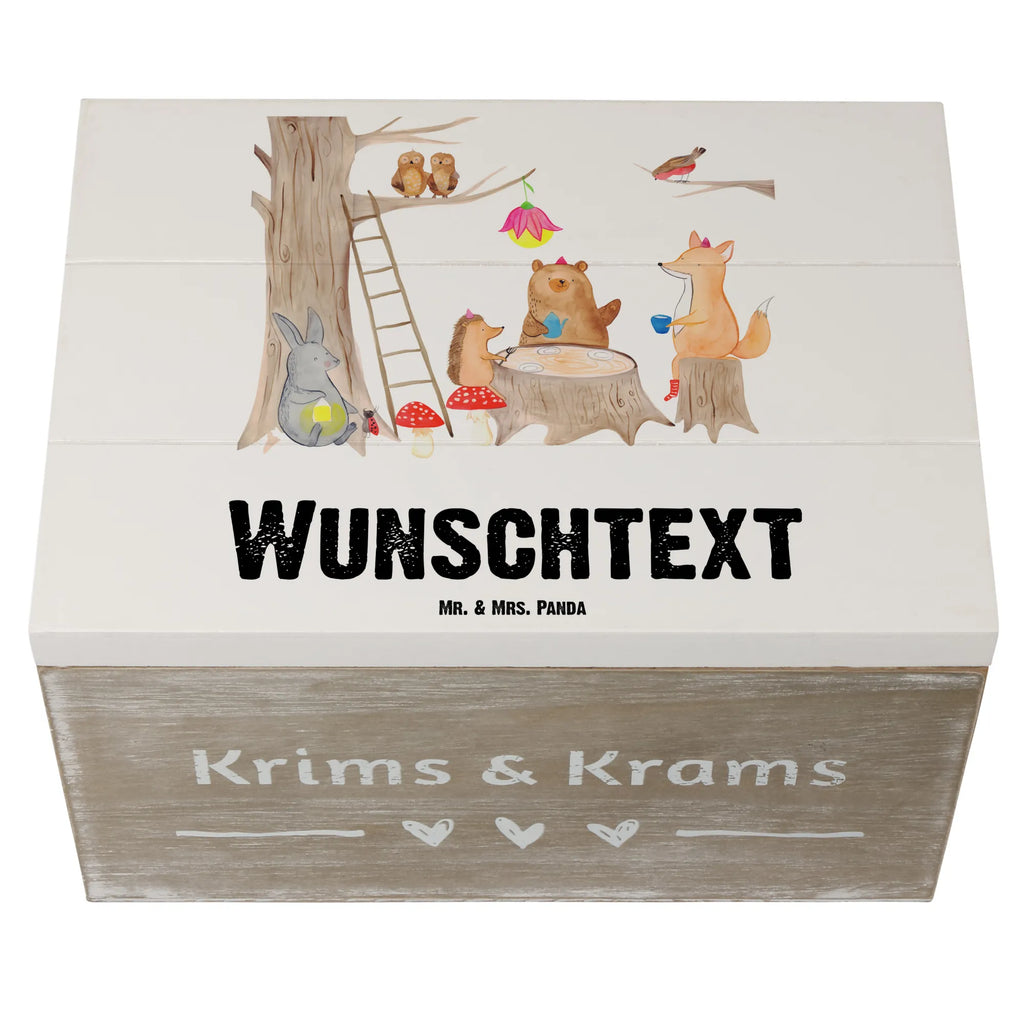 Personalisierte Holzkiste Waldtiere Picknick Holzkiste mit Namen, Kiste mit Namen, Schatzkiste mit Namen, Truhe mit Namen, Schatulle mit Namen, Erinnerungsbox mit Namen, Erinnerungskiste, mit Namen, Dekokiste mit Namen, Aufbewahrungsbox mit Namen, Holzkiste Personalisiert, Kiste Personalisiert, Schatzkiste Personalisiert, Truhe Personalisiert, Schatulle Personalisiert, Erinnerungsbox Personalisiert, Erinnerungskiste Personalisiert, Dekokiste Personalisiert, Aufbewahrungsbox Personalisiert, Geschenkbox personalisiert, GEschenkdose personalisiert, Tiermotive, Gute Laune, lustige Sprüche, Tiere, Waldtiere, Picknick, Wald, Fuchs, Hase, Igel, Maus, Eichhörnchen