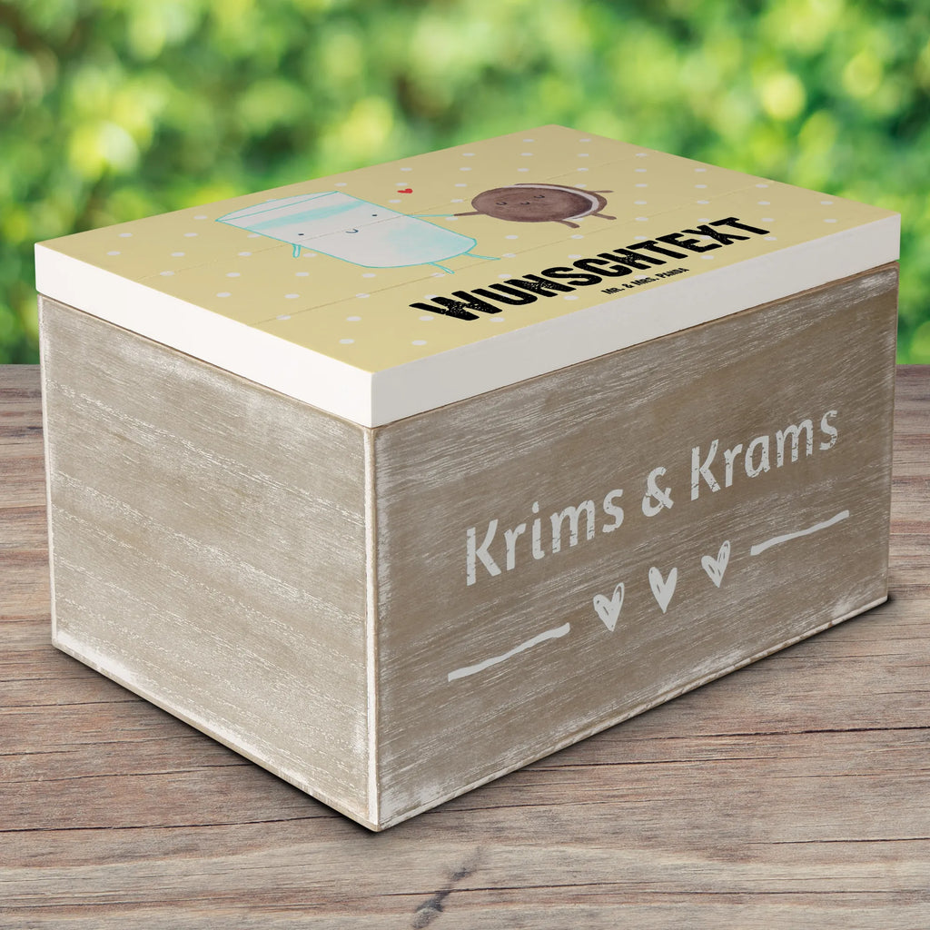 Personalisierte Holzkiste Milch Keks Holzkiste mit Namen, Kiste mit Namen, Schatzkiste mit Namen, Truhe mit Namen, Schatulle mit Namen, Erinnerungsbox mit Namen, Erinnerungskiste, mit Namen, Dekokiste mit Namen, Aufbewahrungsbox mit Namen, Holzkiste Personalisiert, Kiste Personalisiert, Schatzkiste Personalisiert, Truhe Personalisiert, Schatulle Personalisiert, Erinnerungsbox Personalisiert, Erinnerungskiste Personalisiert, Dekokiste Personalisiert, Aufbewahrungsbox Personalisiert, Geschenkbox personalisiert, GEschenkdose personalisiert, Tiermotive, Gute Laune, lustige Sprüche, Tiere, Milk, Cookie, Milch, Keks, Kekse, Kaffee, Einladung Frühstück, Motiv süß, romantisch, perfektes Paar