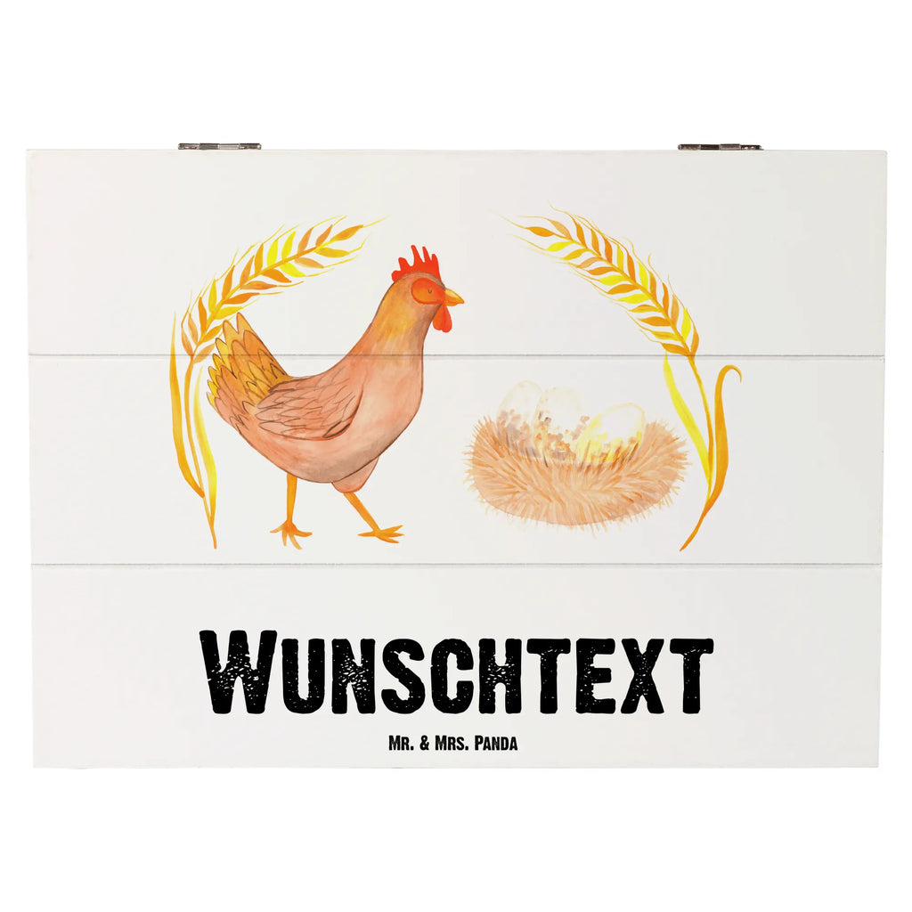 Personalisierte Holzkiste Huhn stolz Holzkiste mit Namen, Kiste mit Namen, Schatzkiste mit Namen, Truhe mit Namen, Schatulle mit Namen, Erinnerungsbox mit Namen, Erinnerungskiste, mit Namen, Dekokiste mit Namen, Aufbewahrungsbox mit Namen, Holzkiste Personalisiert, Kiste Personalisiert, Schatzkiste Personalisiert, Truhe Personalisiert, Schatulle Personalisiert, Erinnerungsbox Personalisiert, Erinnerungskiste Personalisiert, Dekokiste Personalisiert, Aufbewahrungsbox Personalisiert, Geschenkbox personalisiert, GEschenkdose personalisiert, Bauernhof, Hoftiere, Landwirt, Landwirtin, Hahn, Henne, Hühner, Eier, Hof, Landleben, Motivation, Geburt, Magie, Spruch, Schwangerschaft