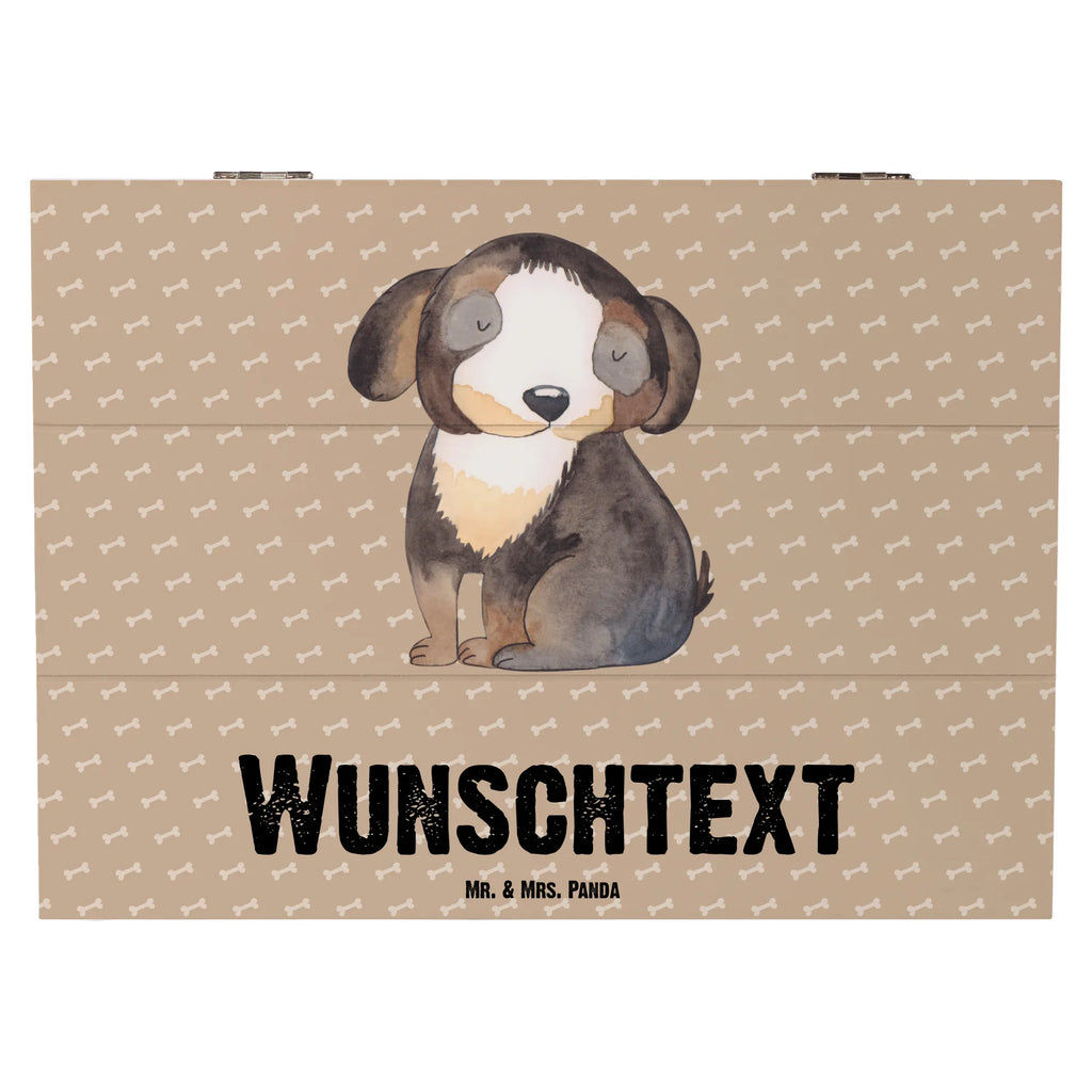 Personalisierte Holzkiste Hund Entspannen Holzkiste mit Namen, Kiste mit Namen, Schatzkiste mit Namen, Truhe mit Namen, Schatulle mit Namen, Erinnerungsbox mit Namen, Erinnerungskiste, mit Namen, Dekokiste mit Namen, Aufbewahrungsbox mit Namen, Holzkiste Personalisiert, Kiste Personalisiert, Schatzkiste Personalisiert, Truhe Personalisiert, Schatulle Personalisiert, Erinnerungsbox Personalisiert, Erinnerungskiste Personalisiert, Dekokiste Personalisiert, Aufbewahrungsbox Personalisiert, Geschenkbox personalisiert, GEschenkdose personalisiert, Hund, Hundemotiv, Haustier, Hunderasse, Tierliebhaber, Hundebesitzer, Sprüche, schwarzer Hund, Hundeliebe, Liebe, Hundeglück