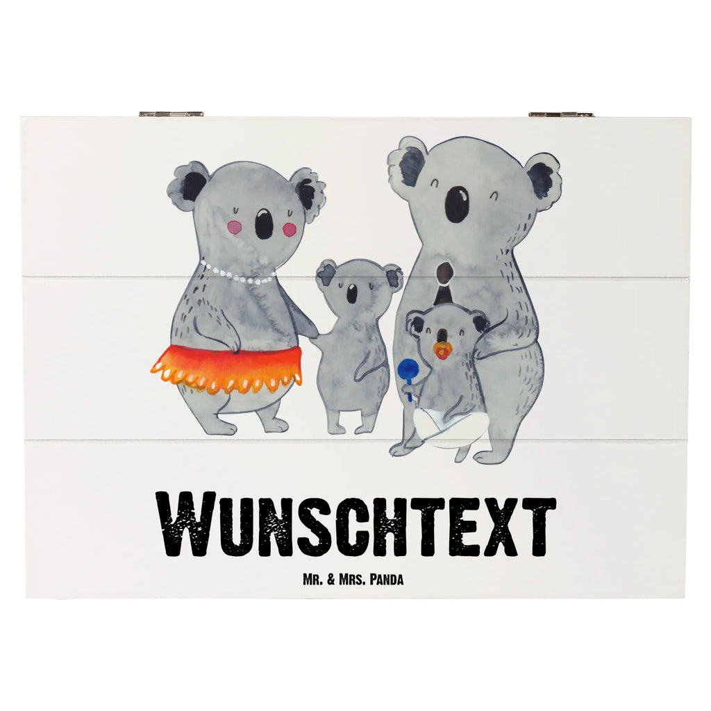 Personalisierte Holzkiste Koala Familie Holzkiste mit Namen, Kiste mit Namen, Schatzkiste mit Namen, Truhe mit Namen, Schatulle mit Namen, Erinnerungsbox mit Namen, Erinnerungskiste, mit Namen, Dekokiste mit Namen, Aufbewahrungsbox mit Namen, Holzkiste Personalisiert, Kiste Personalisiert, Schatzkiste Personalisiert, Truhe Personalisiert, Schatulle Personalisiert, Erinnerungsbox Personalisiert, Erinnerungskiste Personalisiert, Dekokiste Personalisiert, Aufbewahrungsbox Personalisiert, Geschenkbox personalisiert, GEschenkdose personalisiert, Familie, Vatertag, Muttertag, Bruder, Schwester, Mama, Papa, Oma, Opa, Koala, Koalas, Family, Kinder, Geschwister, Familienleben